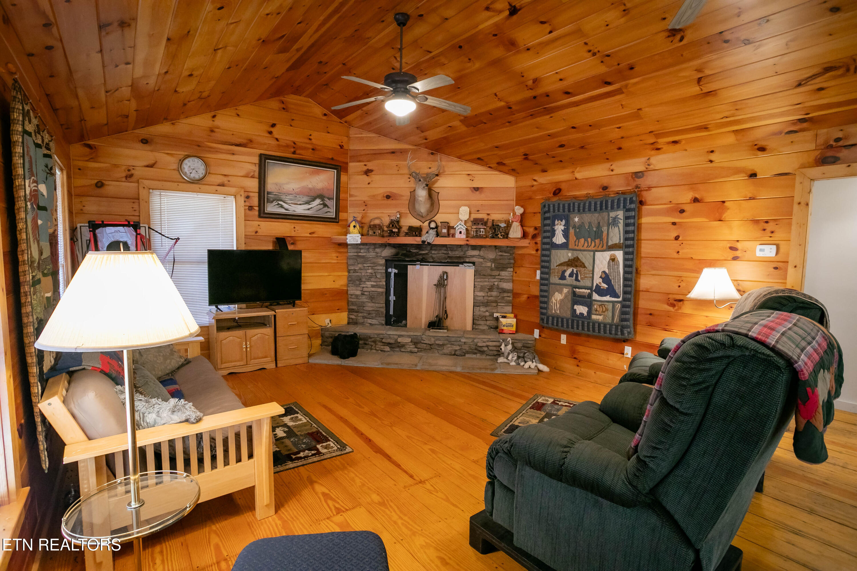 3624 Katy Hollar Road Sevierville TN 37862