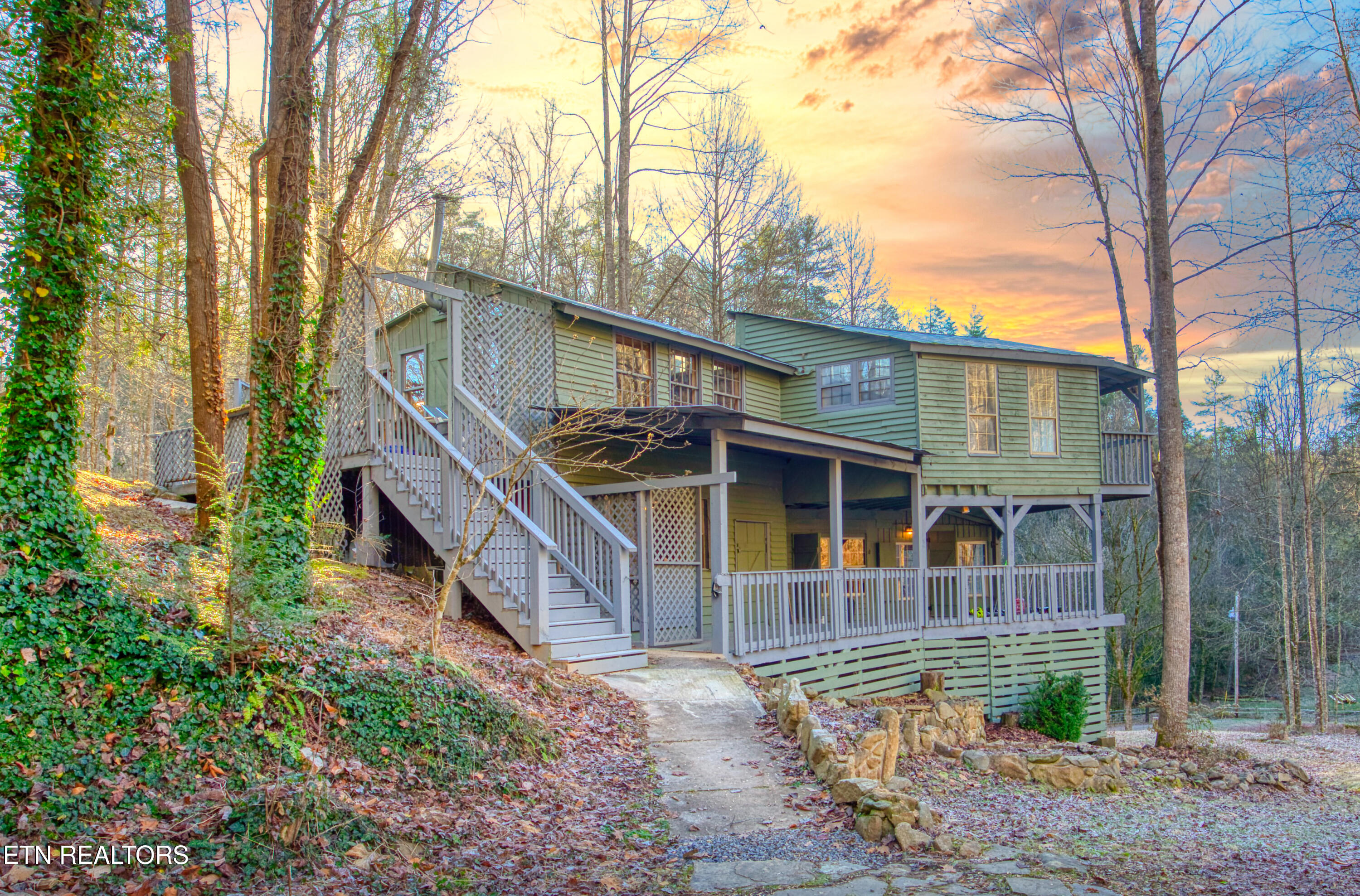 925 Newcombe Branch Way Cosby TN 37722