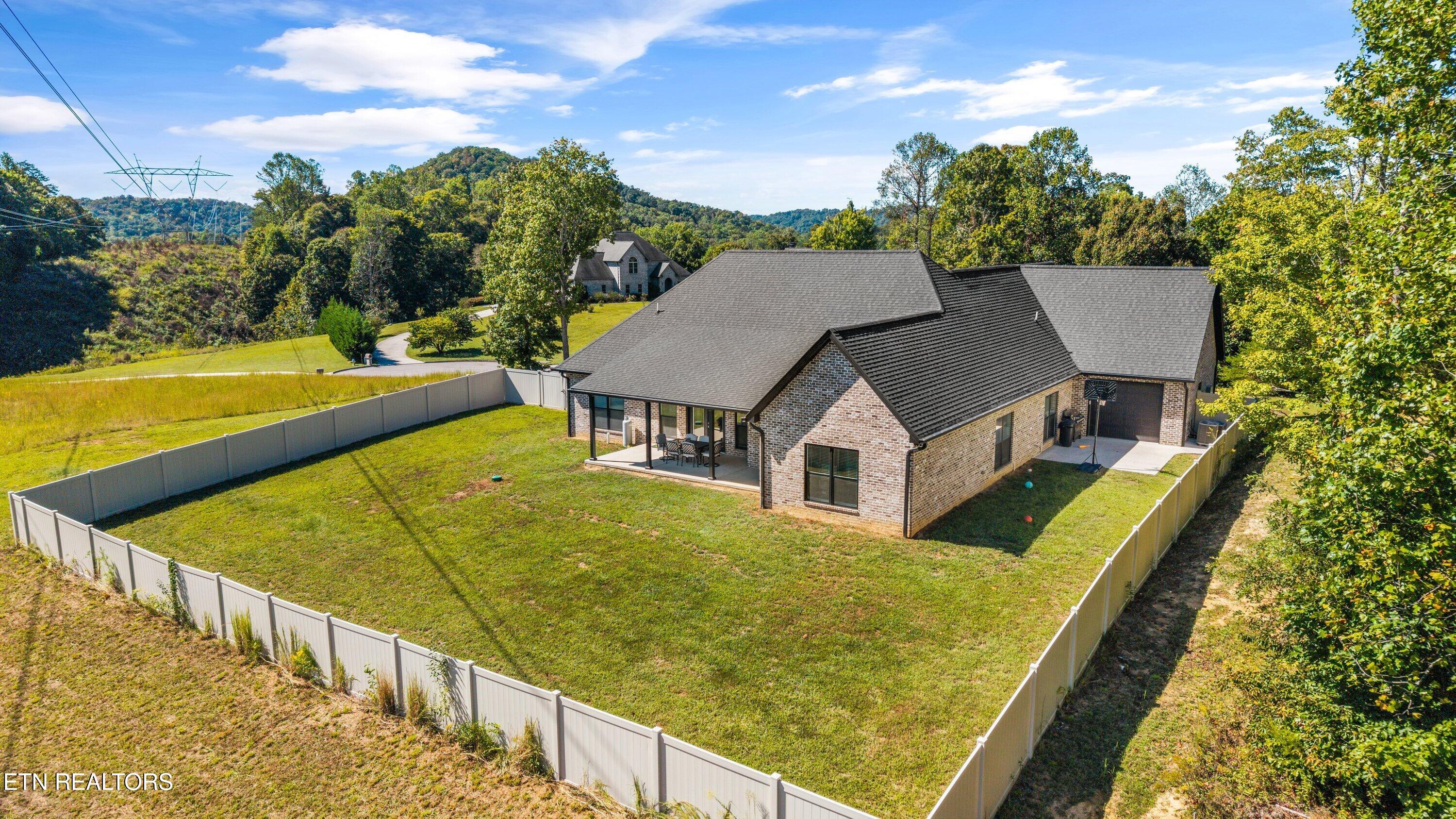 9016 Thunder Bay Way Knoxville TN 37938