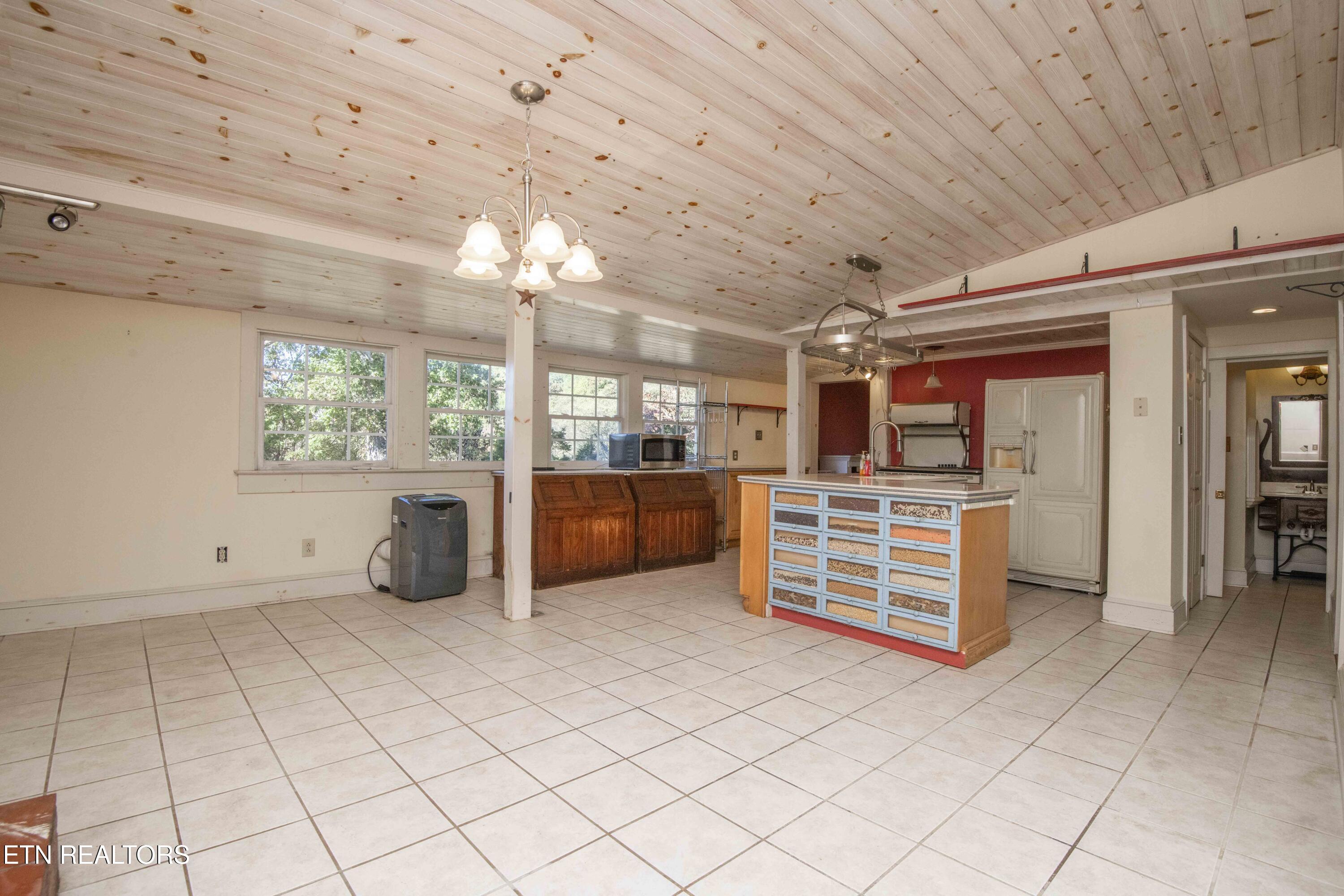 748 Martin Mill Pike Rockford TN 37853