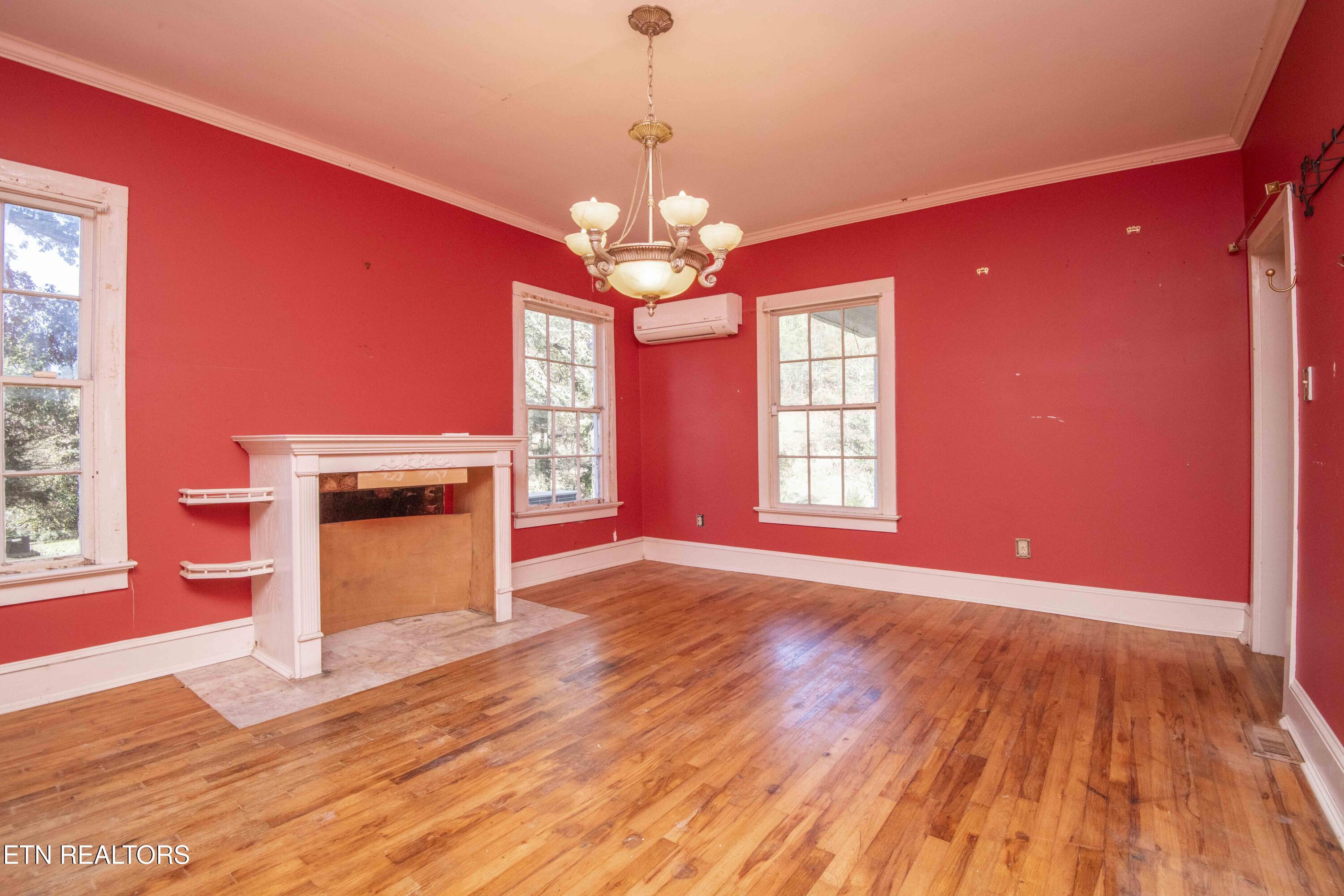 748 Martin Mill Pike Rockford TN 37853