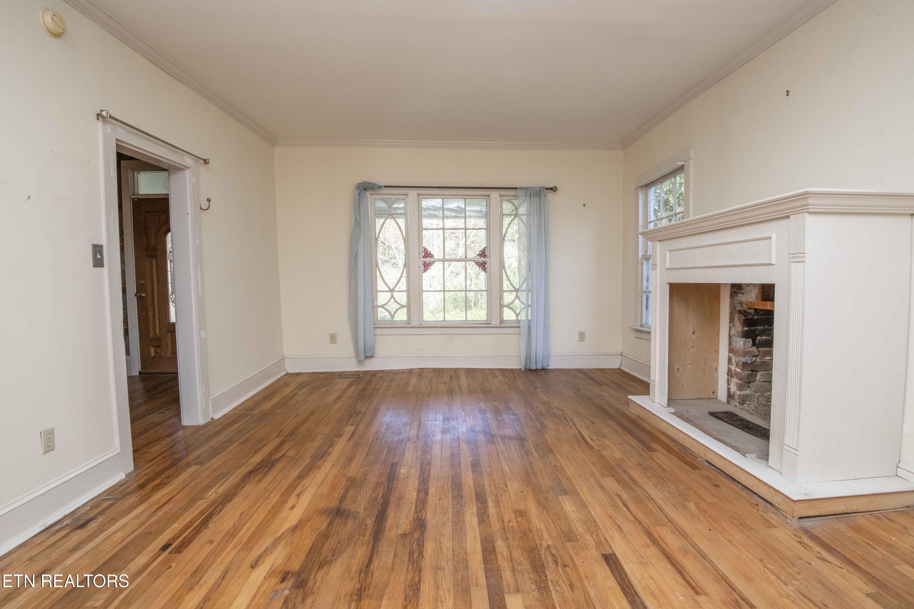 748 Martin Mill Pike Rockford TN 37853