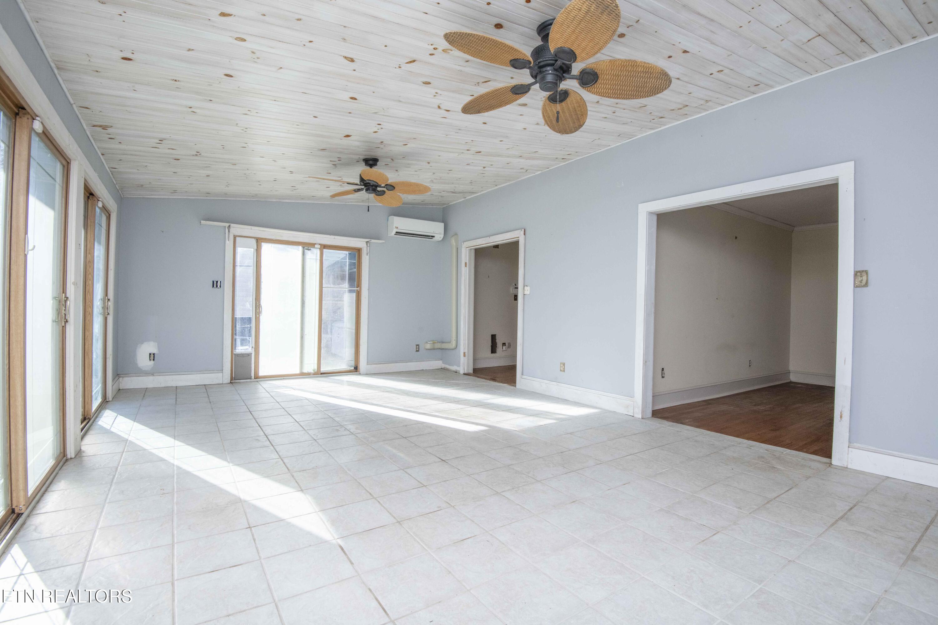 748 Martin Mill Pike Rockford TN 37853