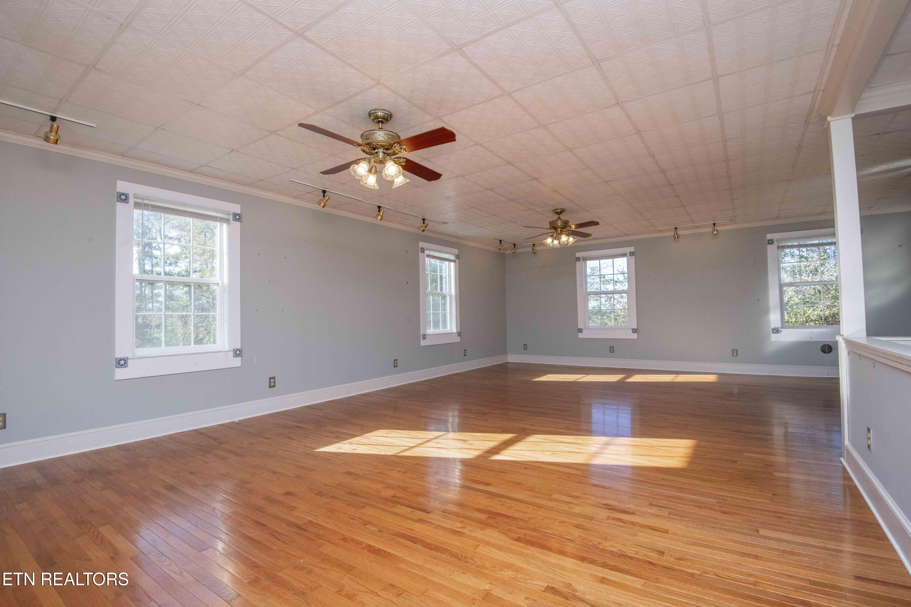 748 Martin Mill Pike Rockford TN 37853