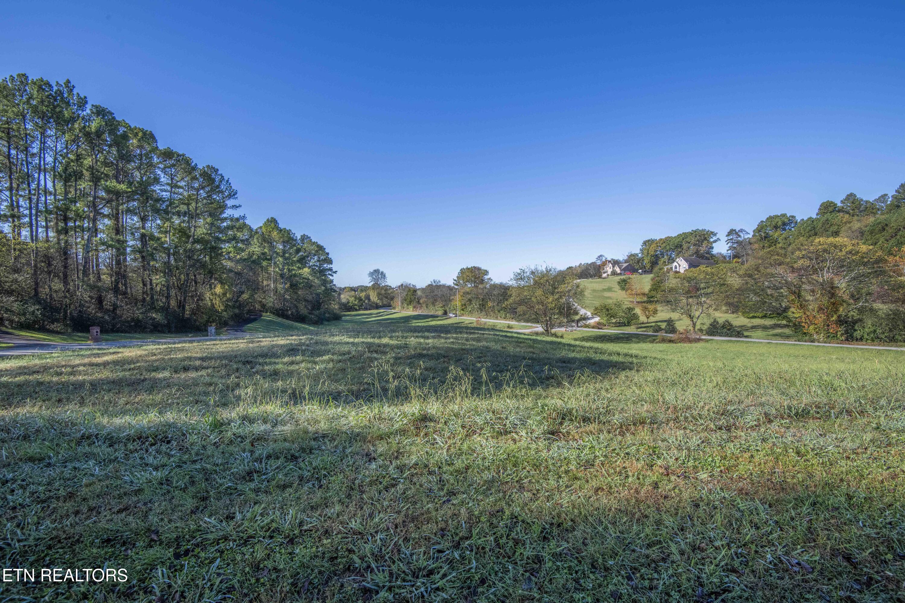 748 Martin Mill Pike Rockford TN 37853