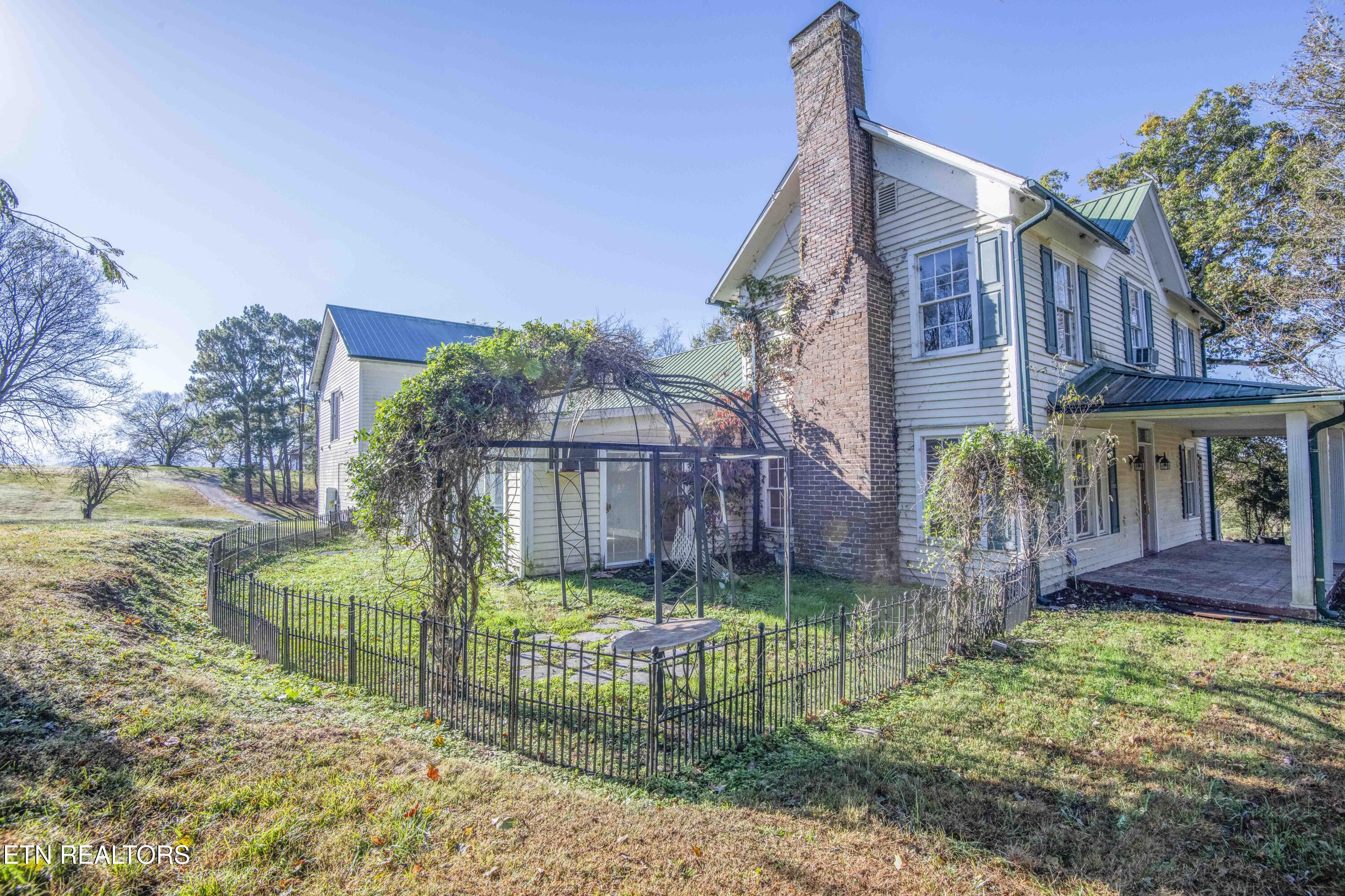 748 Martin Mill Pike Rockford TN 37853