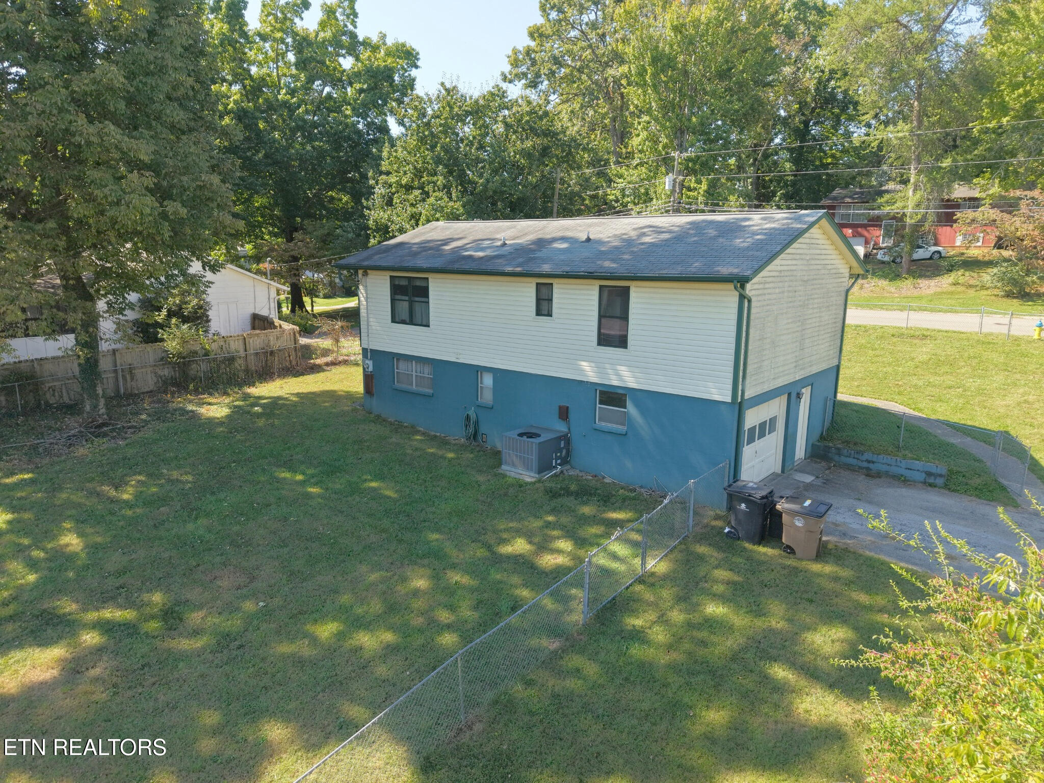 5208 NW Berbera Drive Knoxville TN 37921