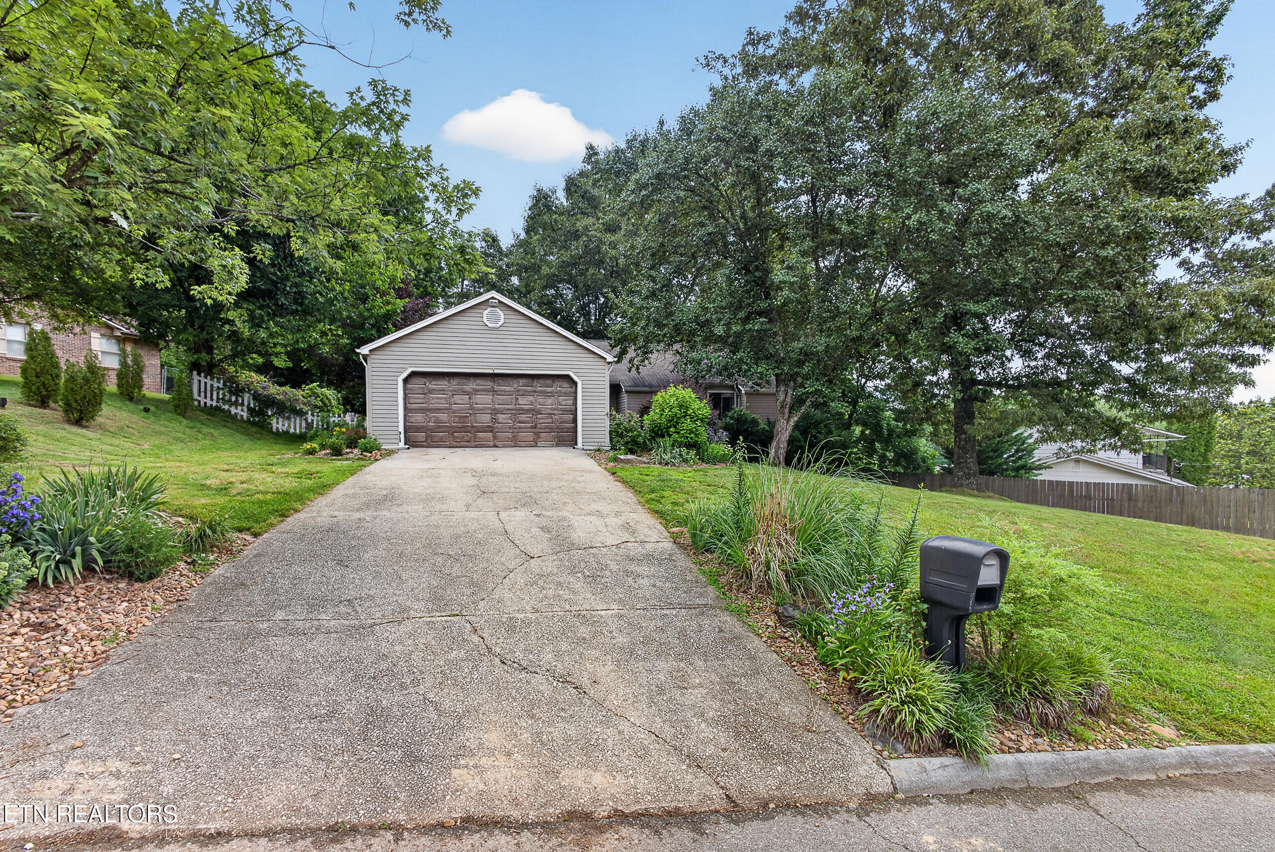 10225 Birch Hill Lane Knoxville TN 37932