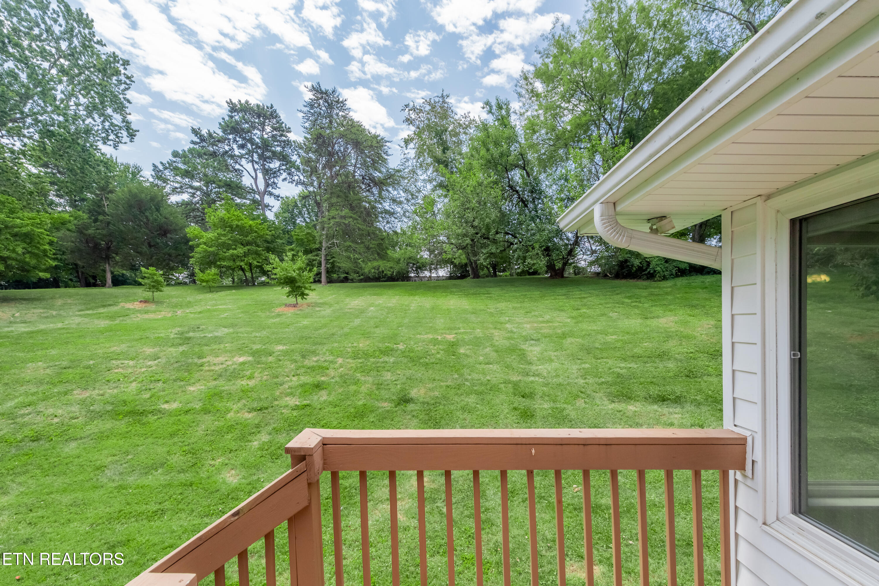 6912 Cresthill Drive Knoxville TN 37919