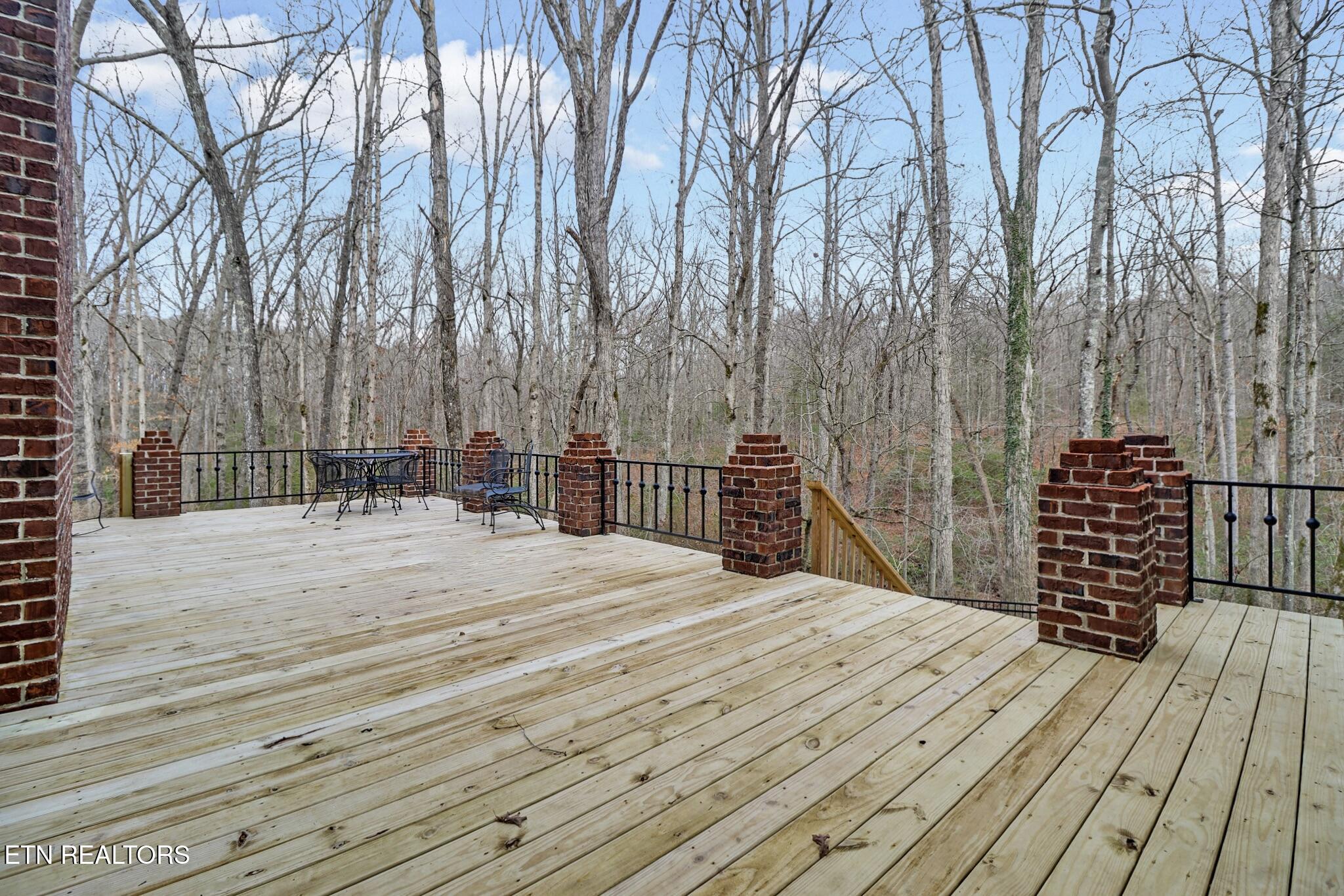 218 Channing Lane Crossville TN 38555