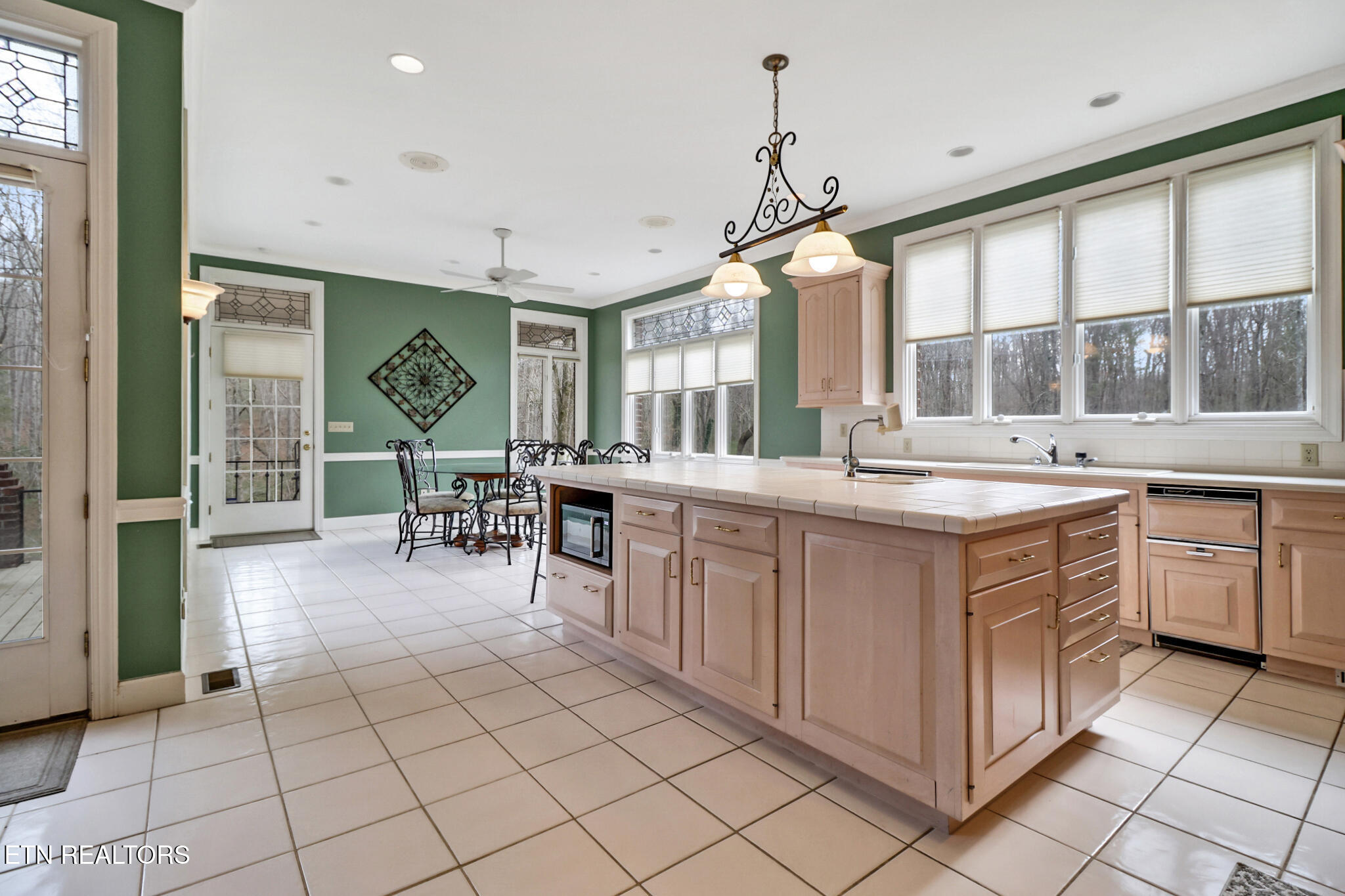 218 Channing Lane Crossville TN 38555