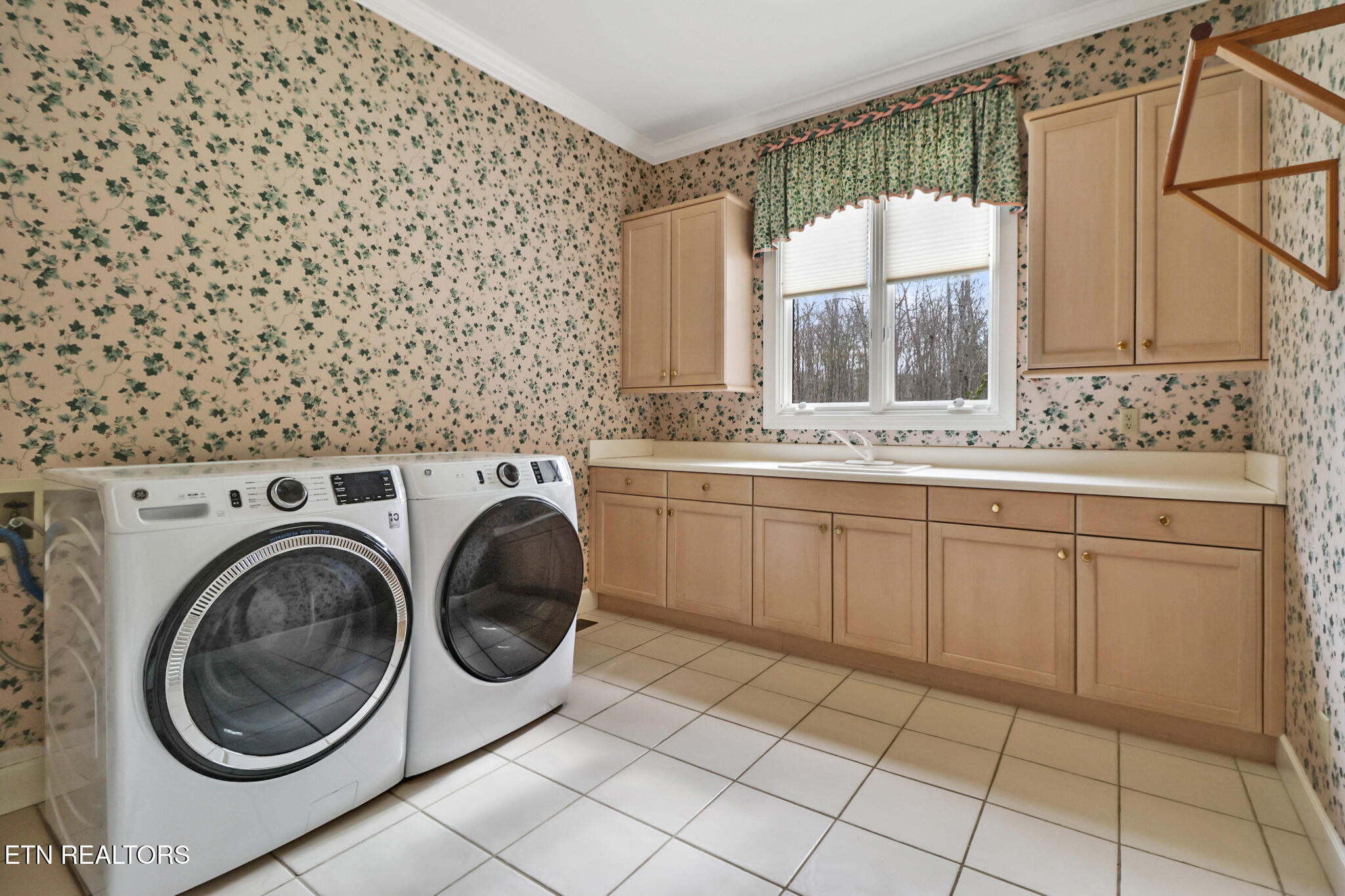 218 Channing Lane Crossville TN 38555