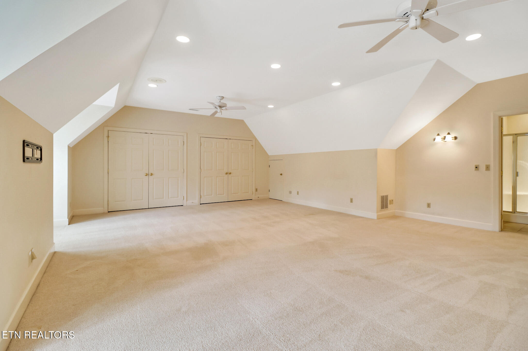 218 Channing Lane Crossville TN 38555