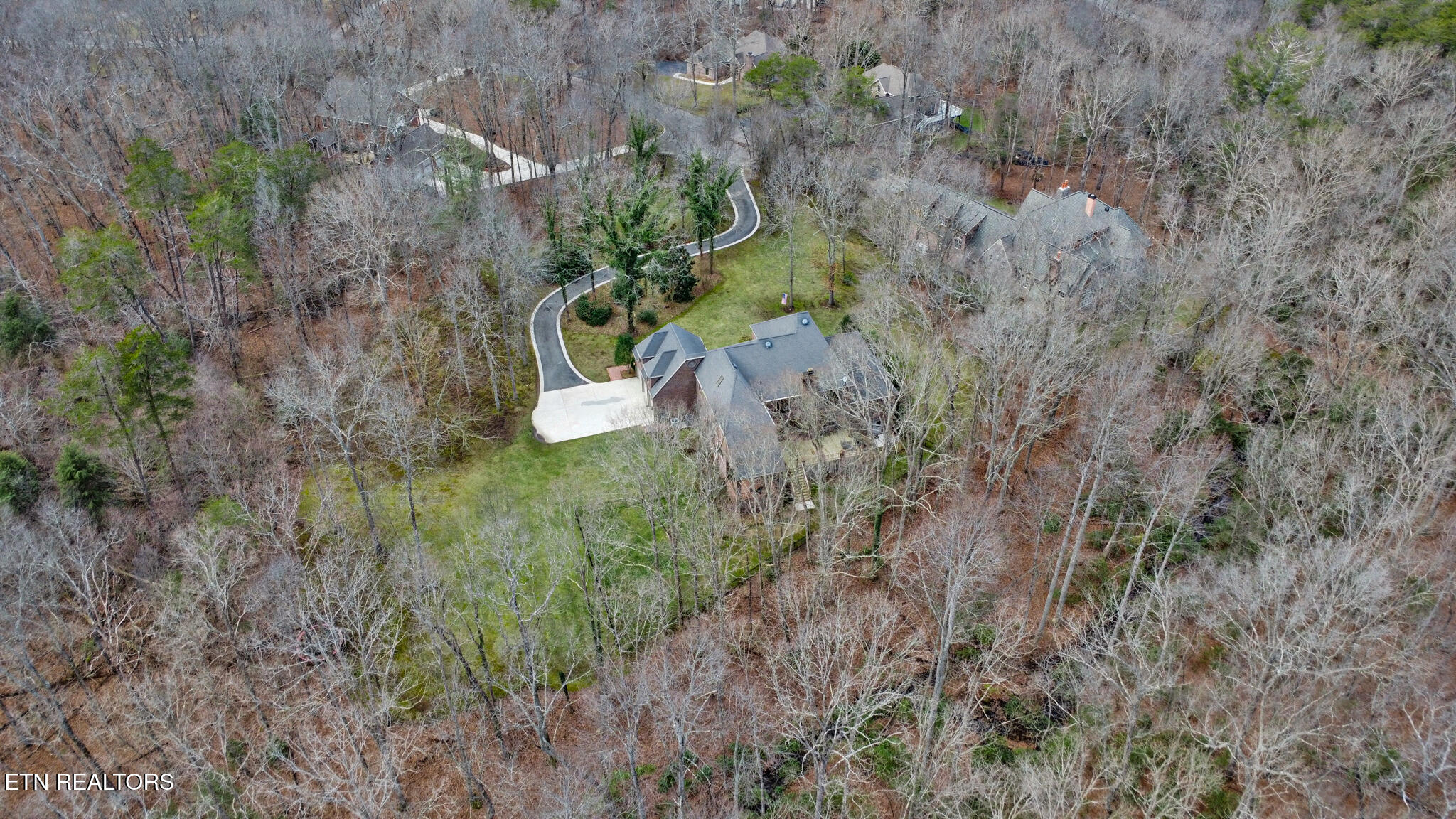 218 Channing Lane Crossville TN 38555