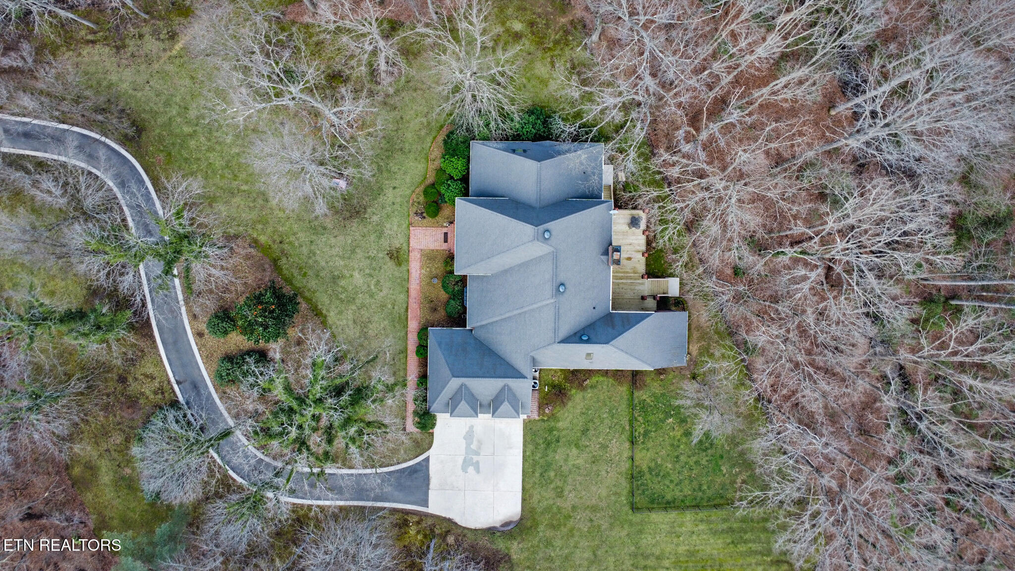 218 Channing Lane Crossville TN 38555