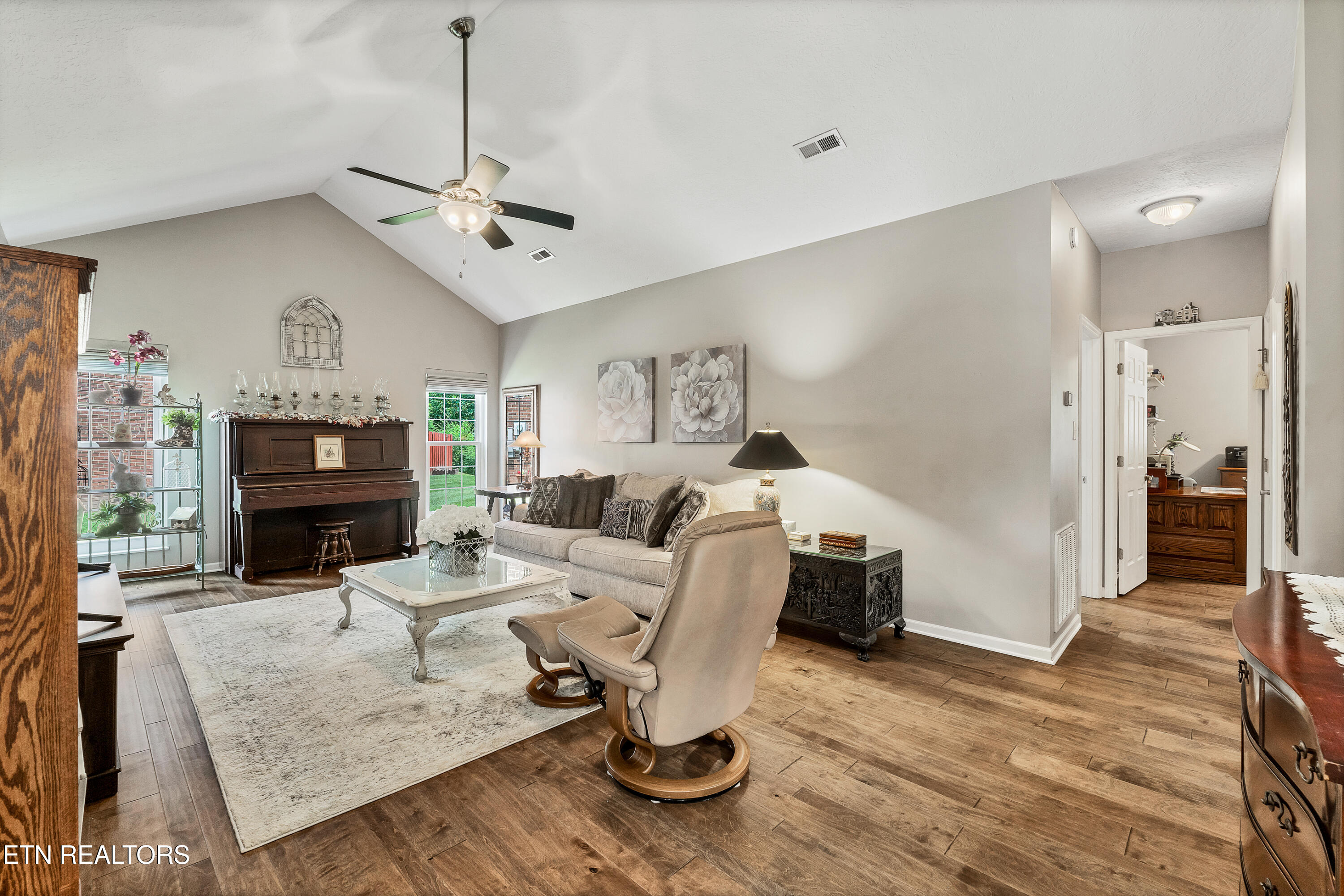 2010 Misty Glen Lane Knoxville TN 37909