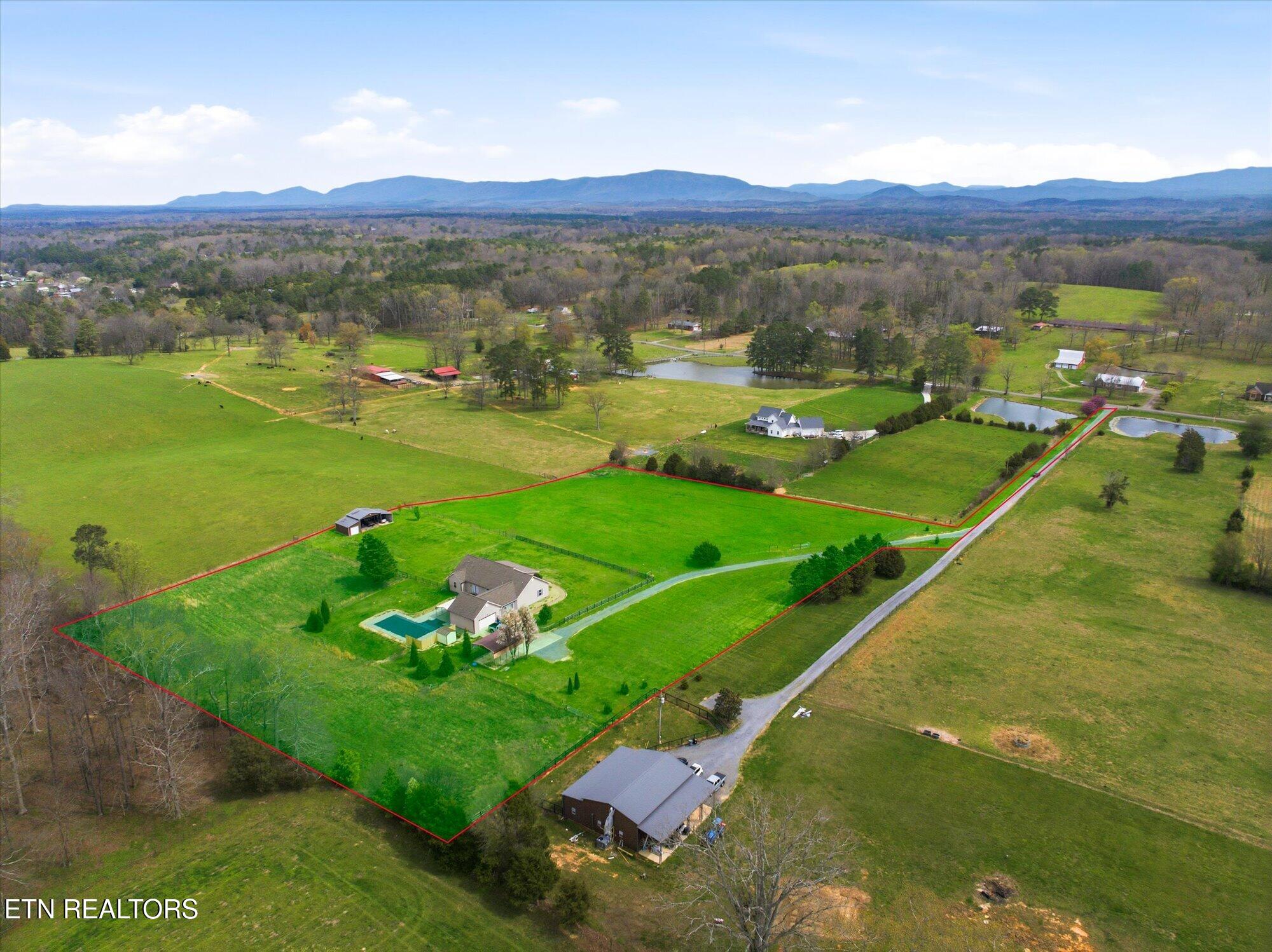 680 SE Horton Road Cleveland TN 37323