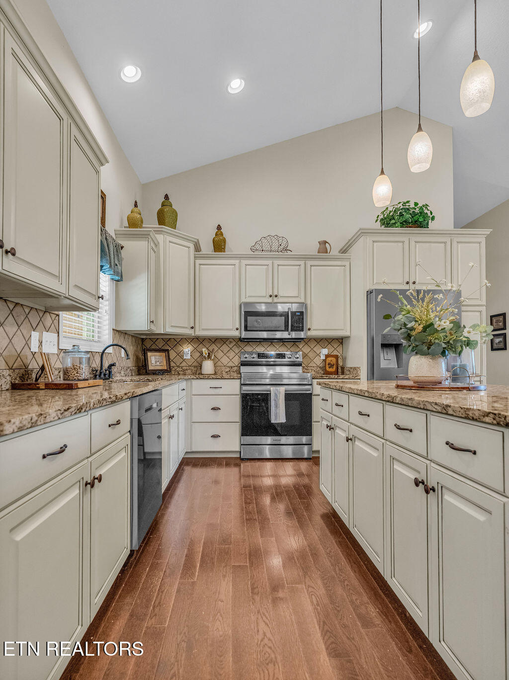 7678 Dunsmore Lane Corryton TN 37721