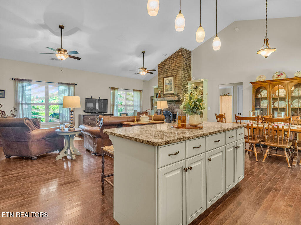 7678 Dunsmore Lane Corryton TN 37721