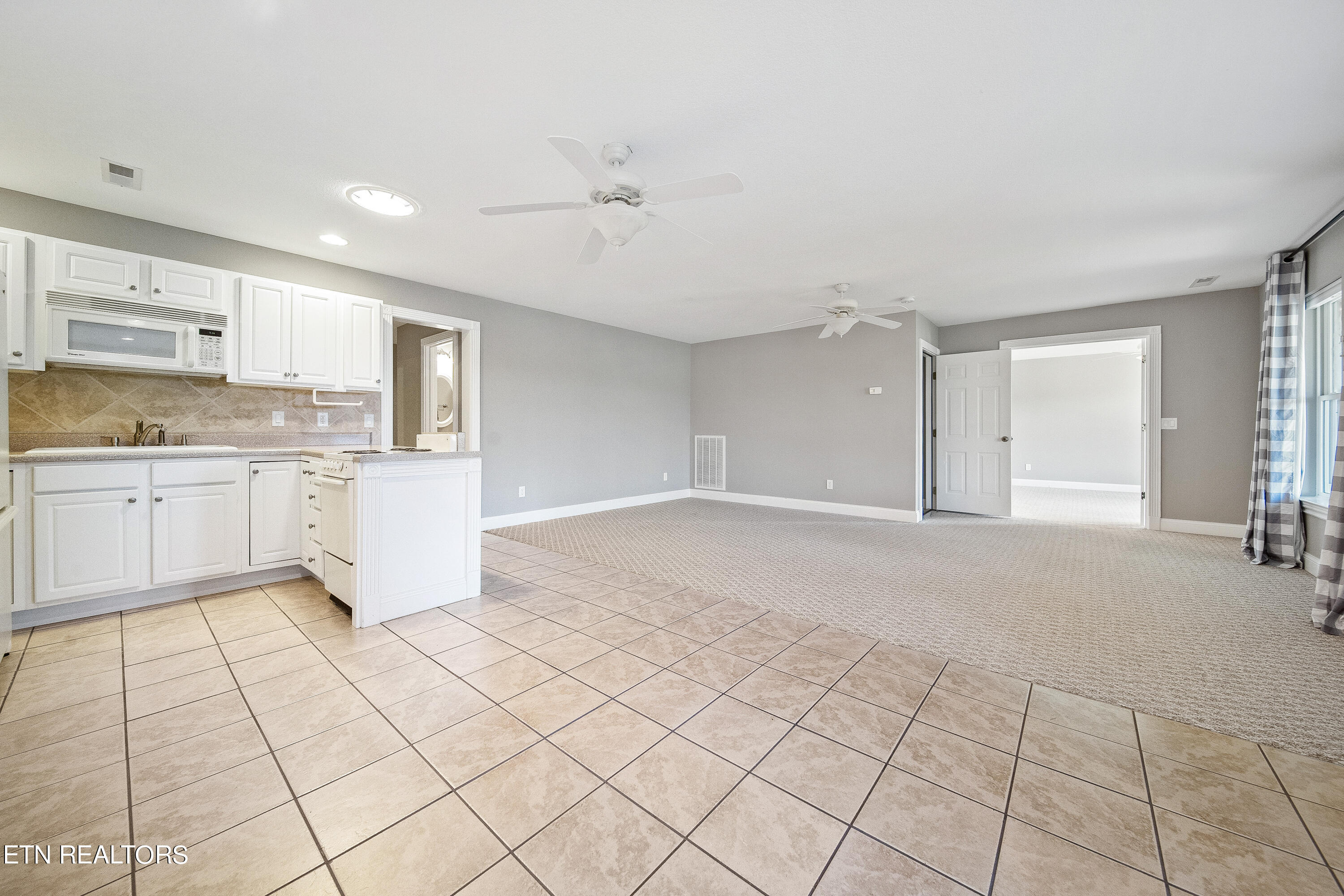 112 Sunali Lane Loudon TN 37774