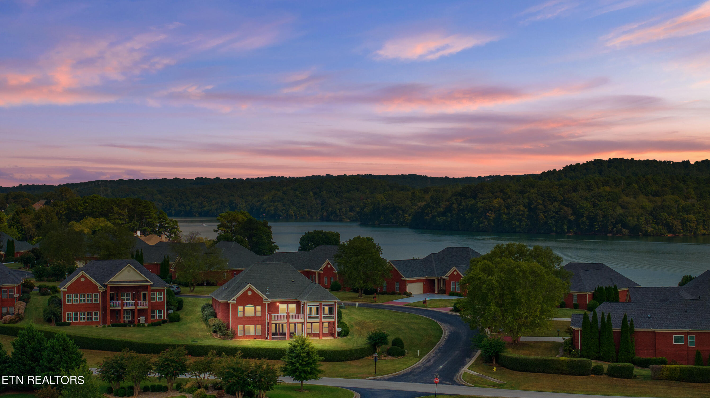 112 Sunali Lane Loudon TN 37774
