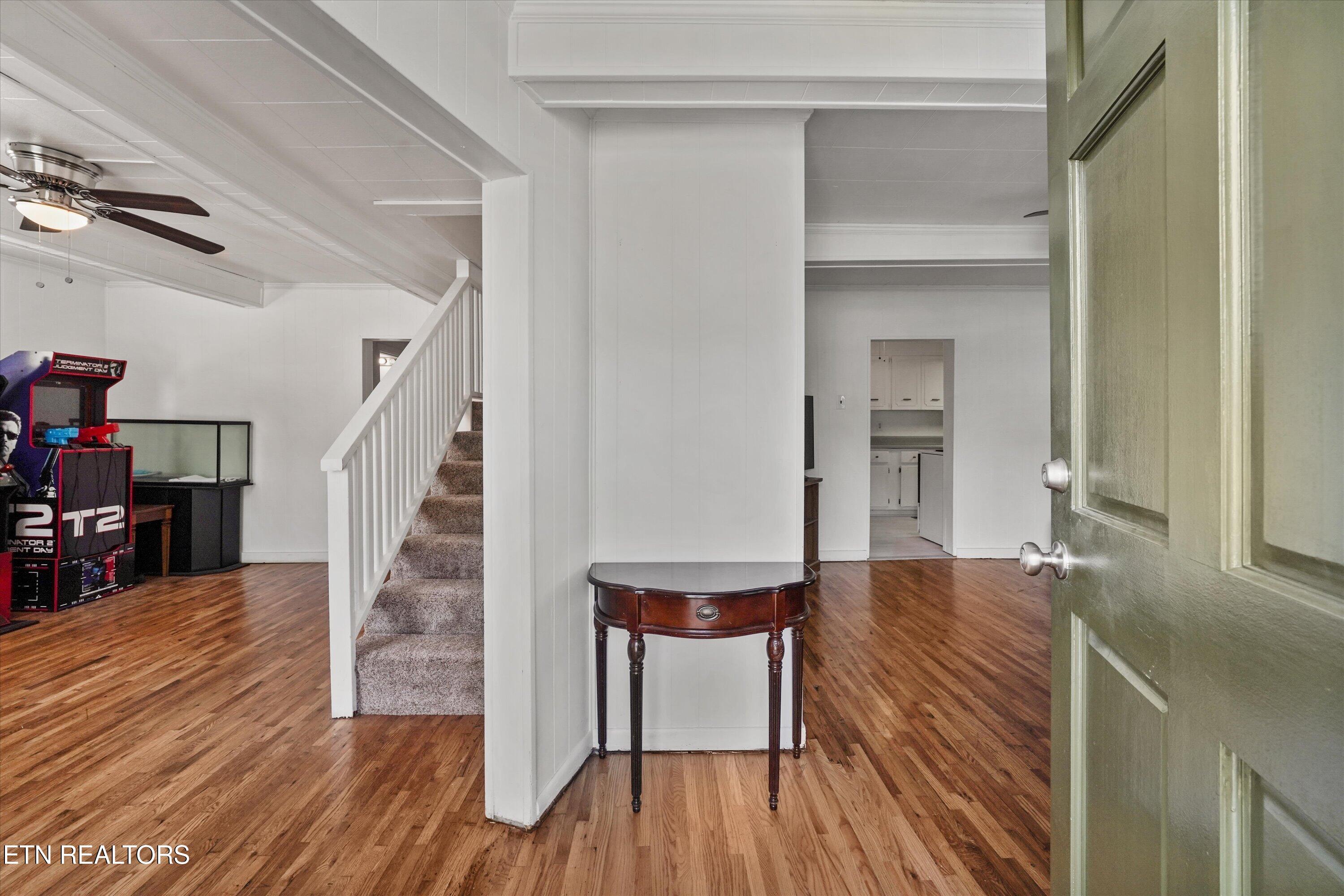 608 W 1st Avenue Lenoir City TN 37771