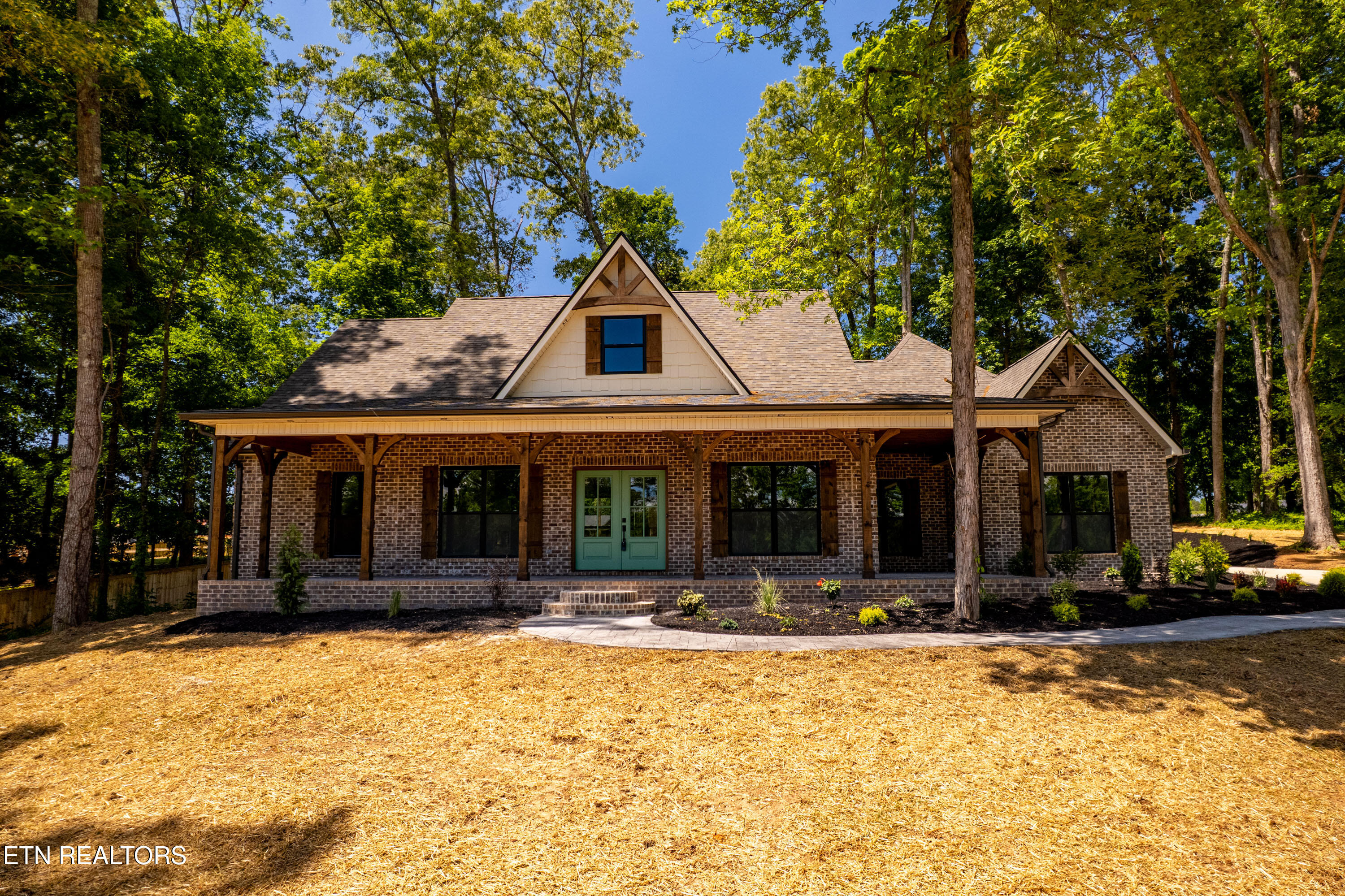 5816 Caswell Drive Greenback TN 37742