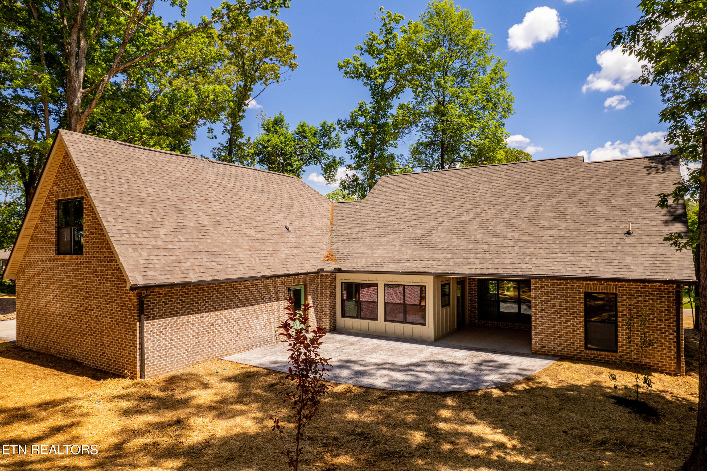 5816 Caswell Drive Greenback TN 37742