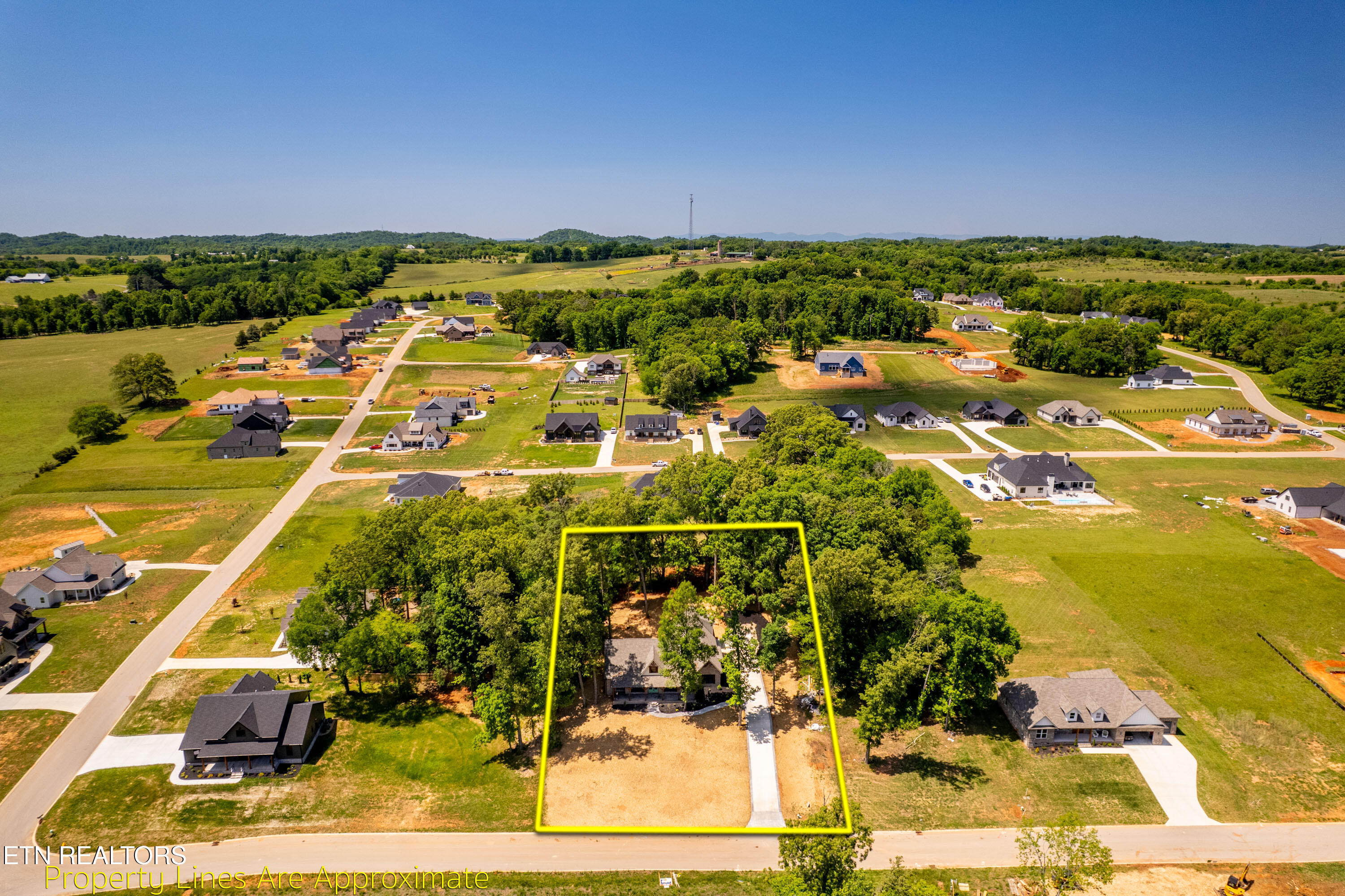 5816 Caswell Drive Greenback TN 37742