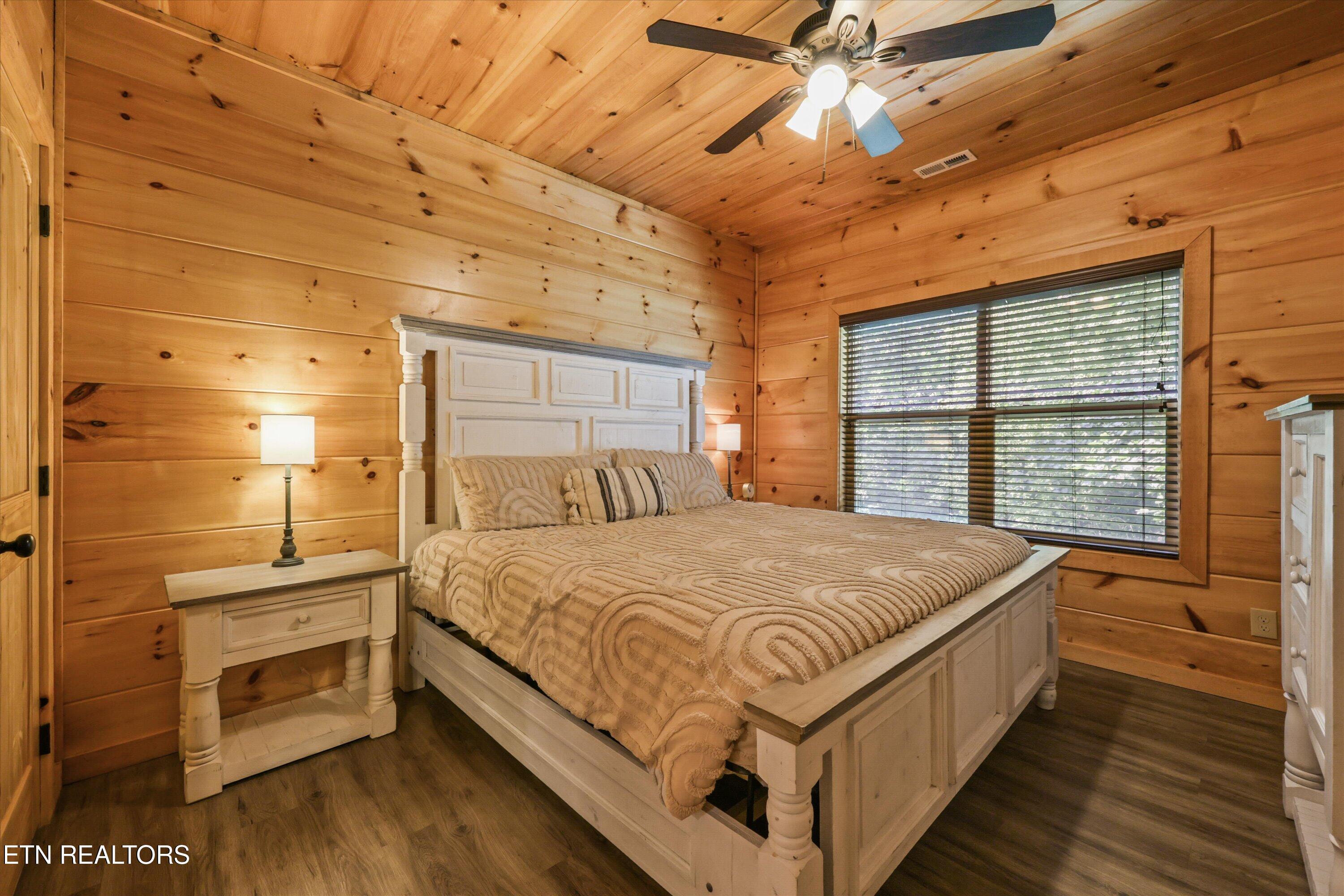 1613 Bluff Ridge Road Sevierville TN 37876