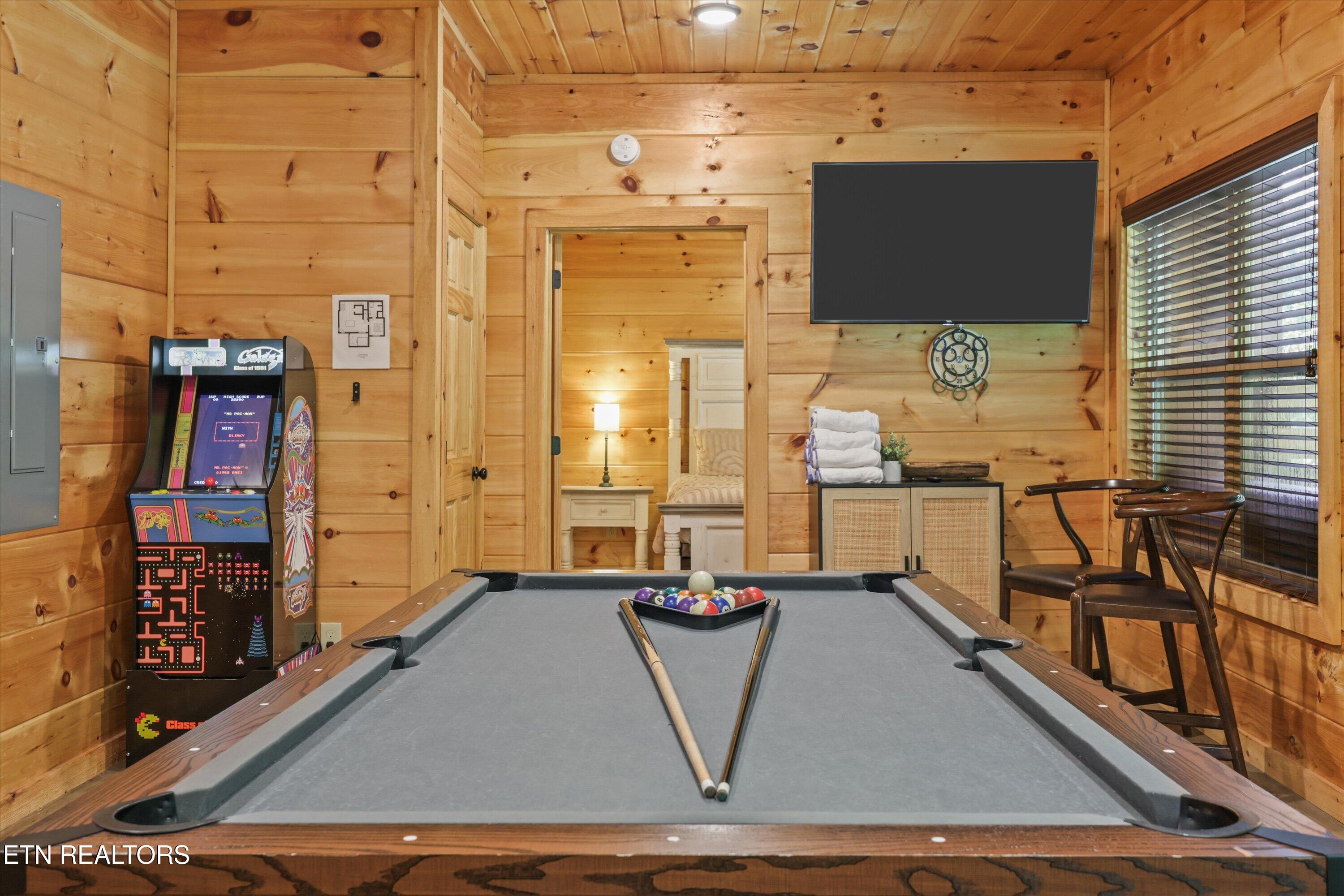 1613 Bluff Ridge Road Sevierville TN 37876
