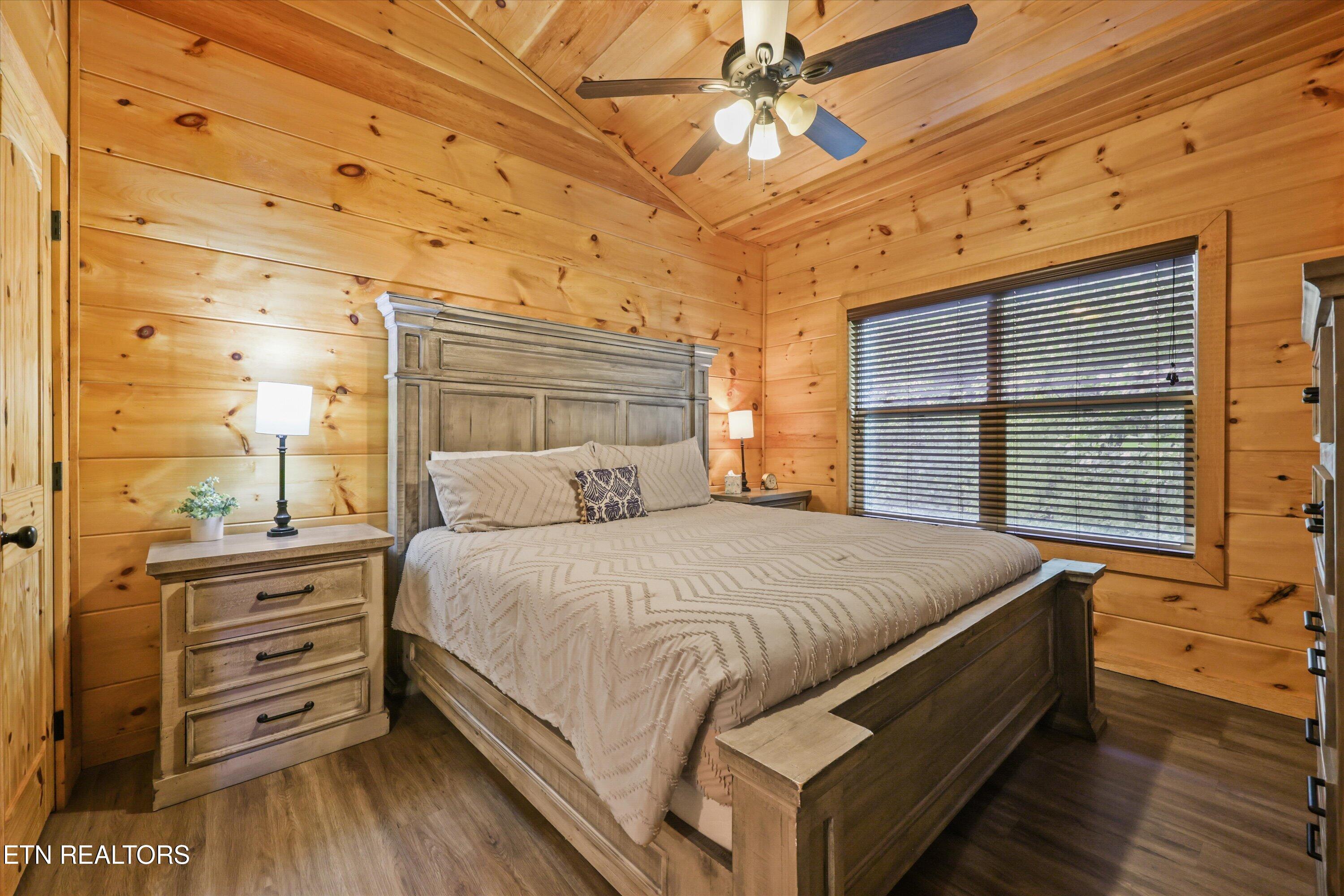 1613 Bluff Ridge Road Sevierville TN 37876