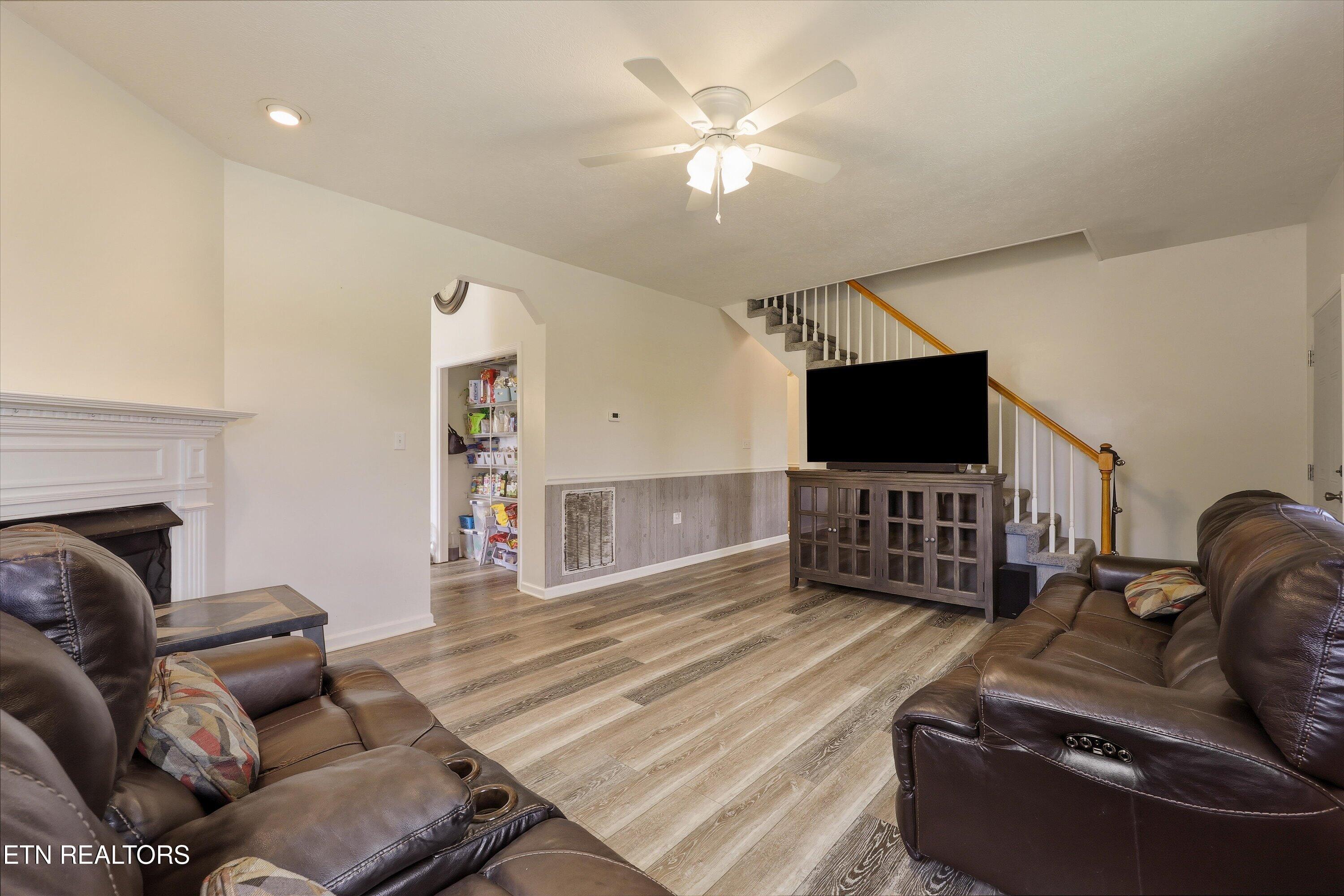 3540 Dockery Drive Mascot TN 37806