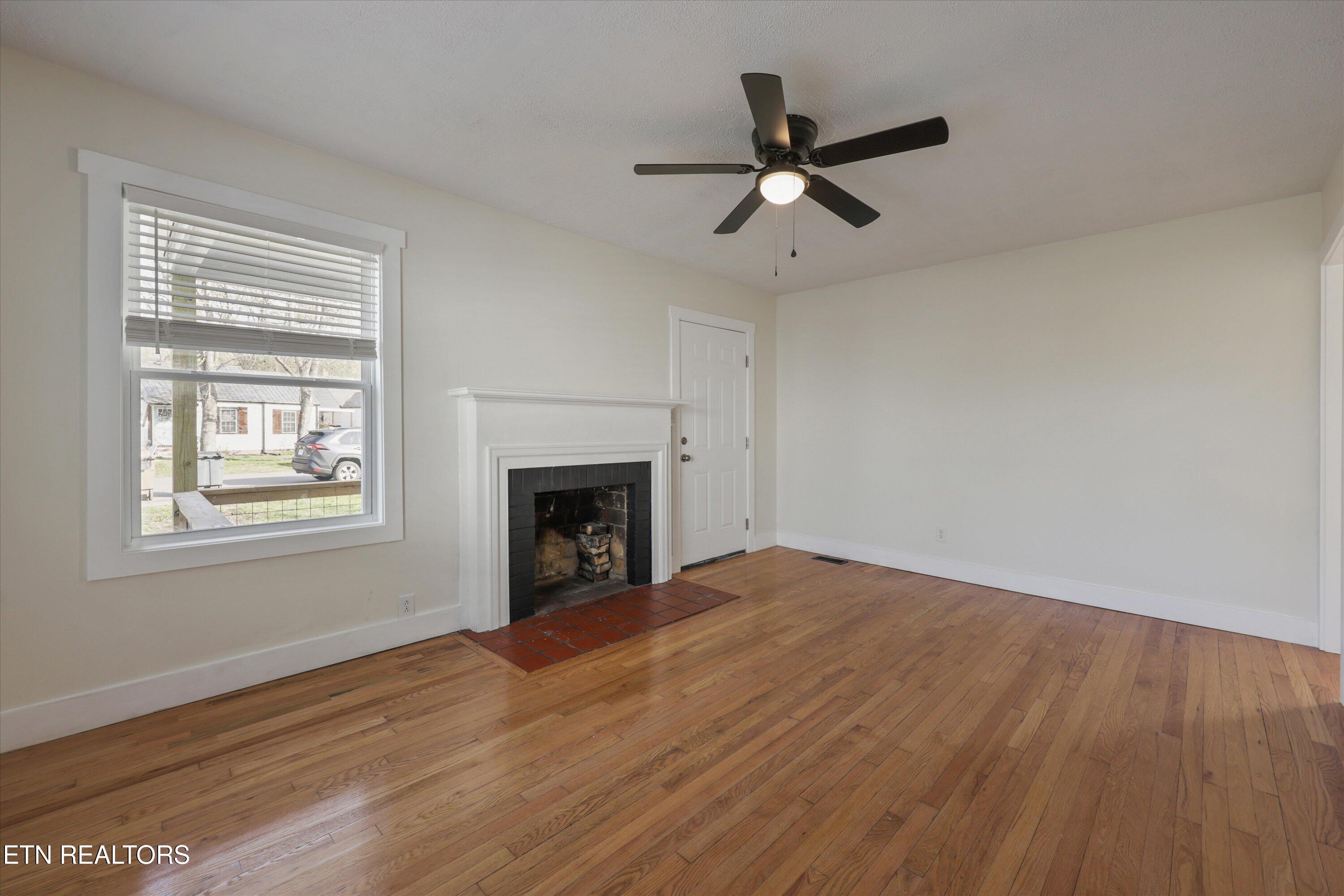 2428 Lawson Avenue Knoxville TN 37917
