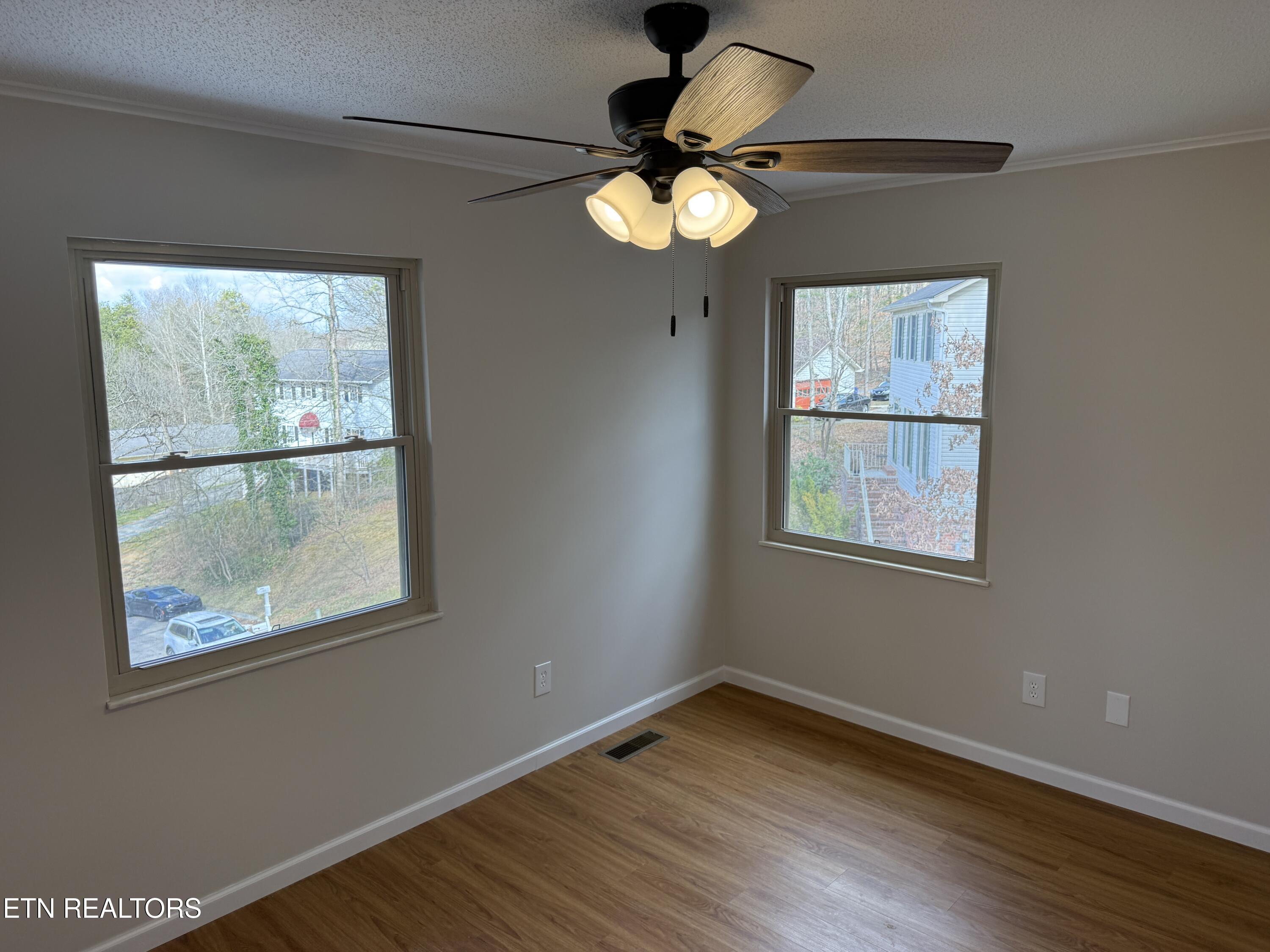 106 Hardwick Place Oak Ridge TN 37830