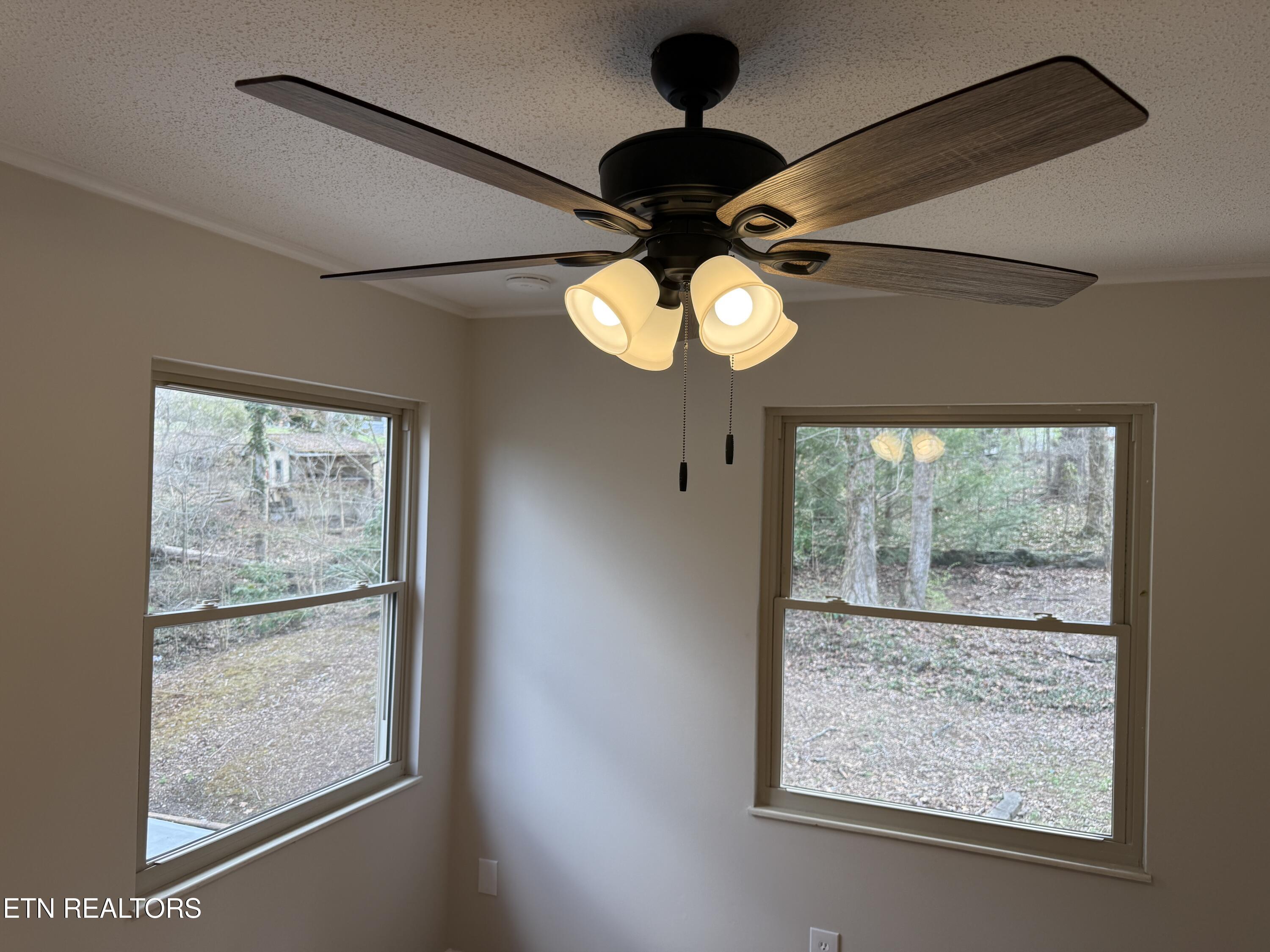 106 Hardwick Place Oak Ridge TN 37830