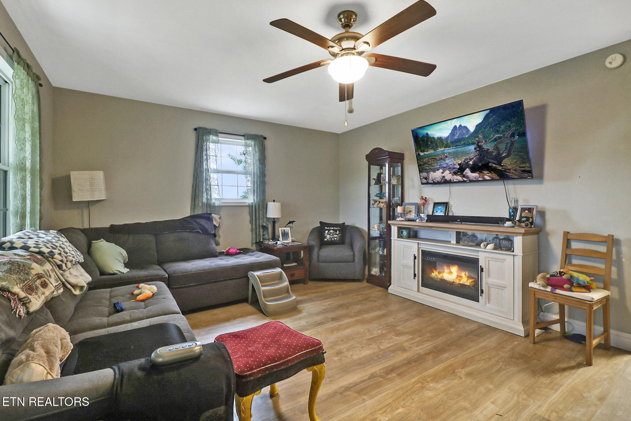 921 Barney Holt Road Jamestown TN 38556