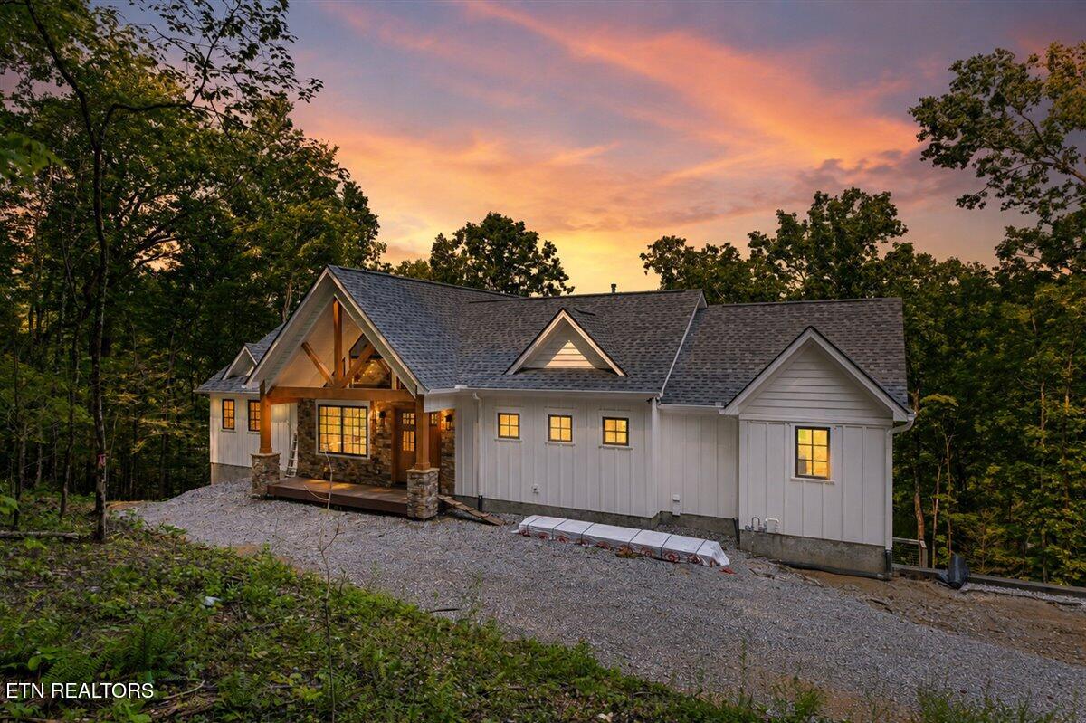 Caryville TN, 267 Lakemont Lane