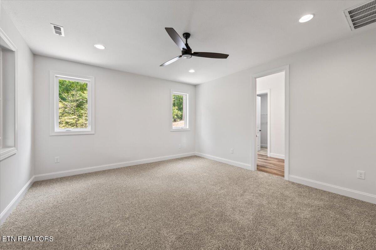 267 Lakemont Lane Caryville TN 37714