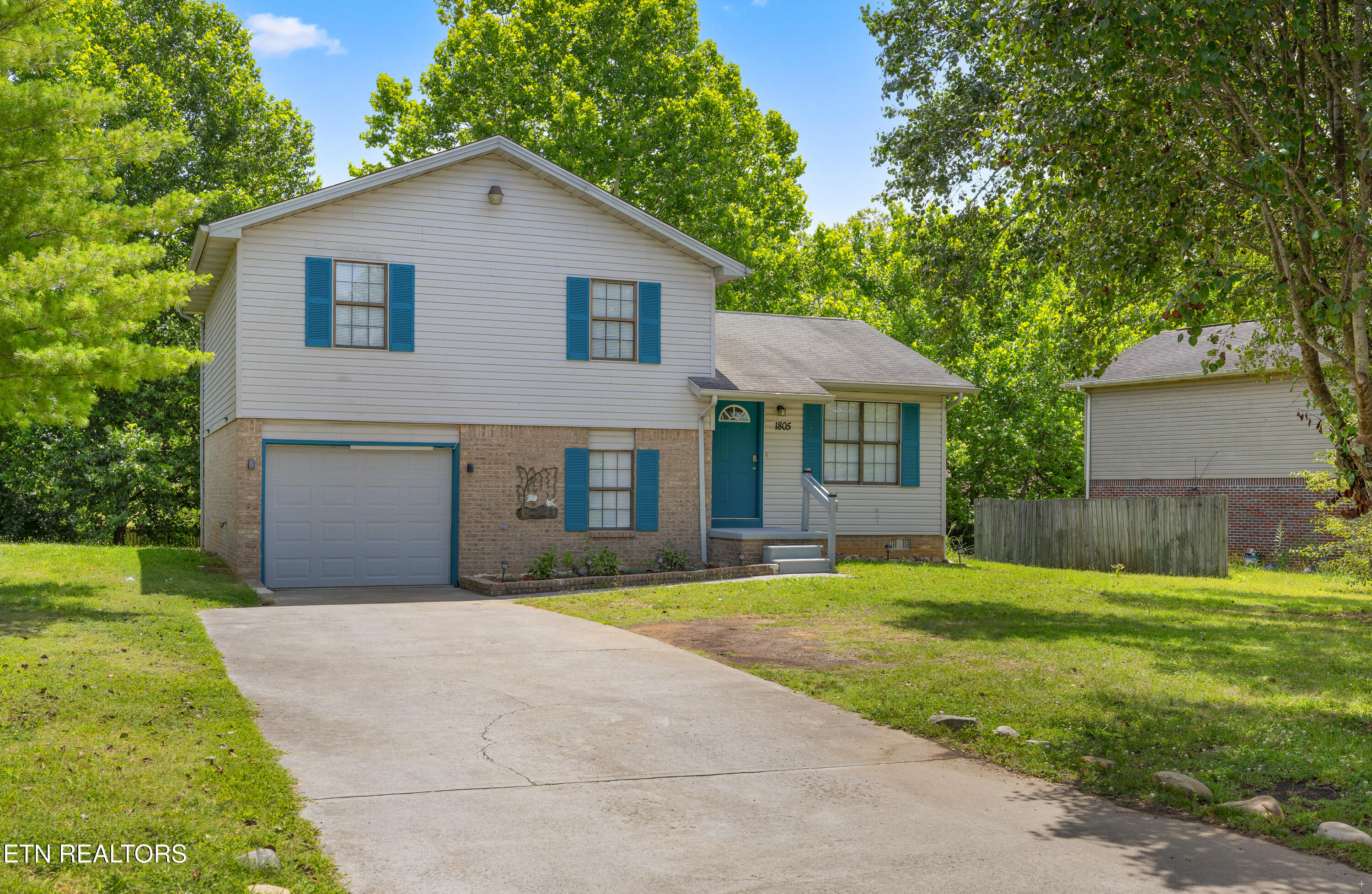 1805 Norlil Road Sevierville TN 37876