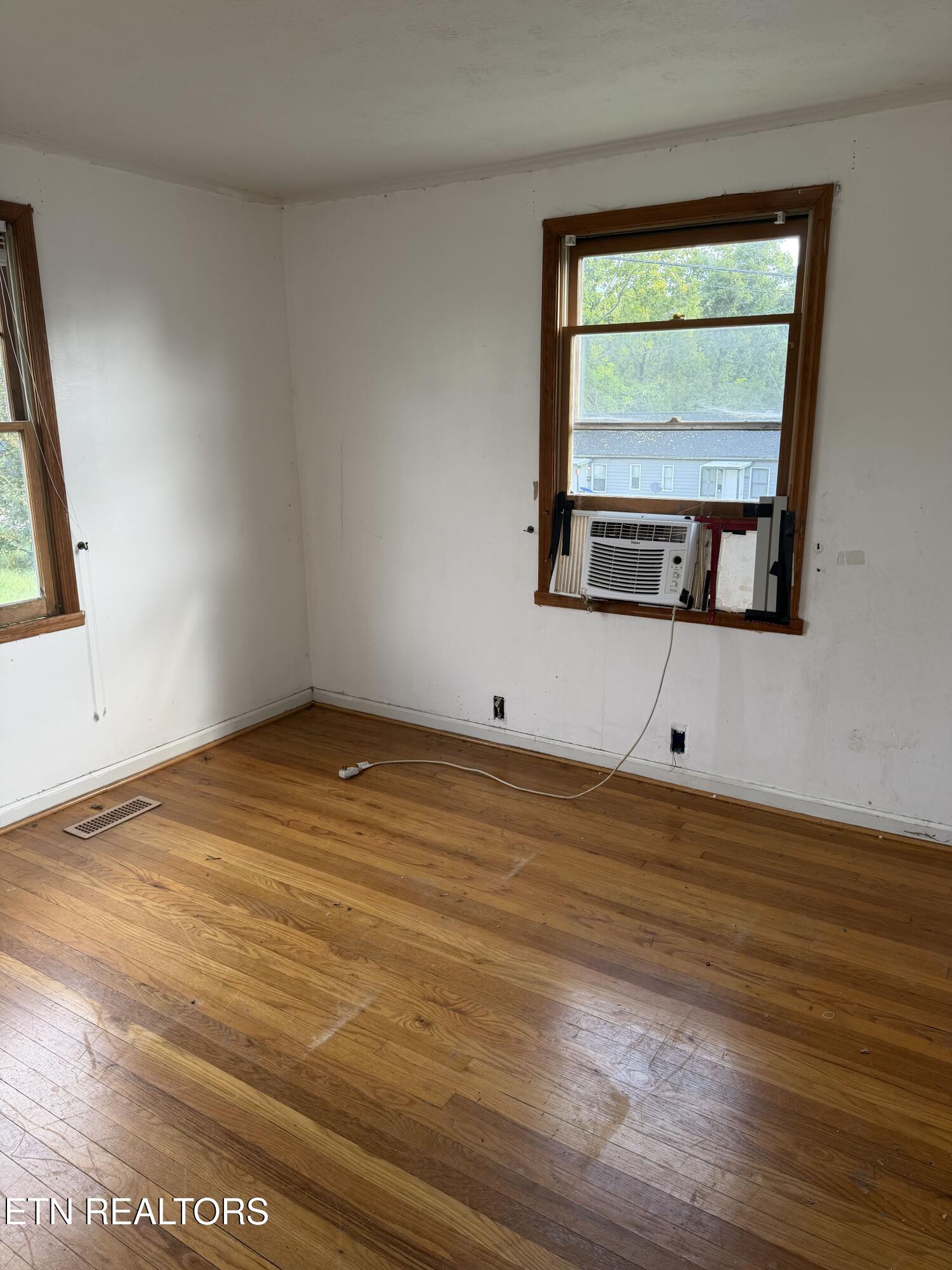 277 Jefferson Avenue Oak Ridge TN 37830