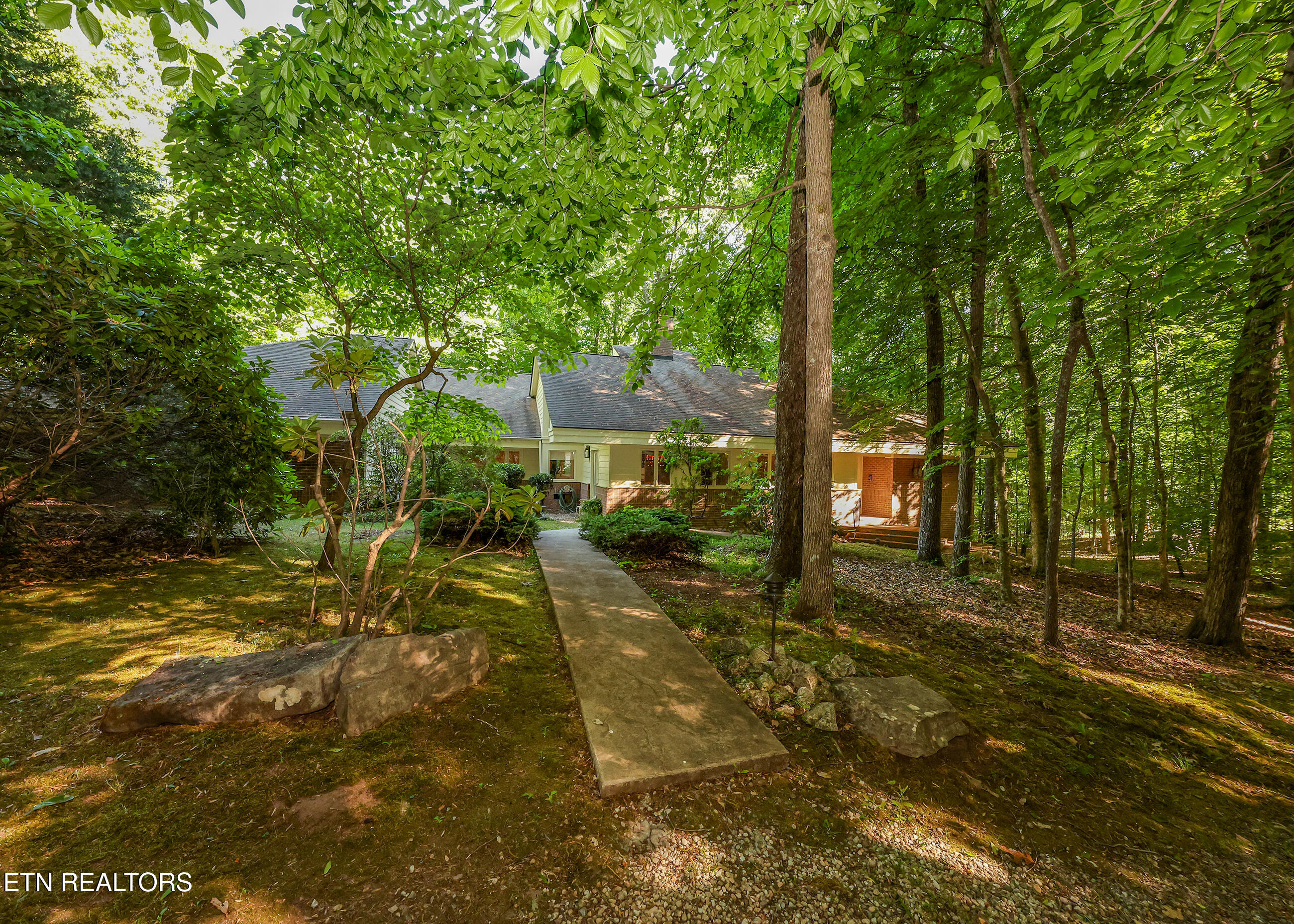 45 Hickory Trail Norris TN 37828