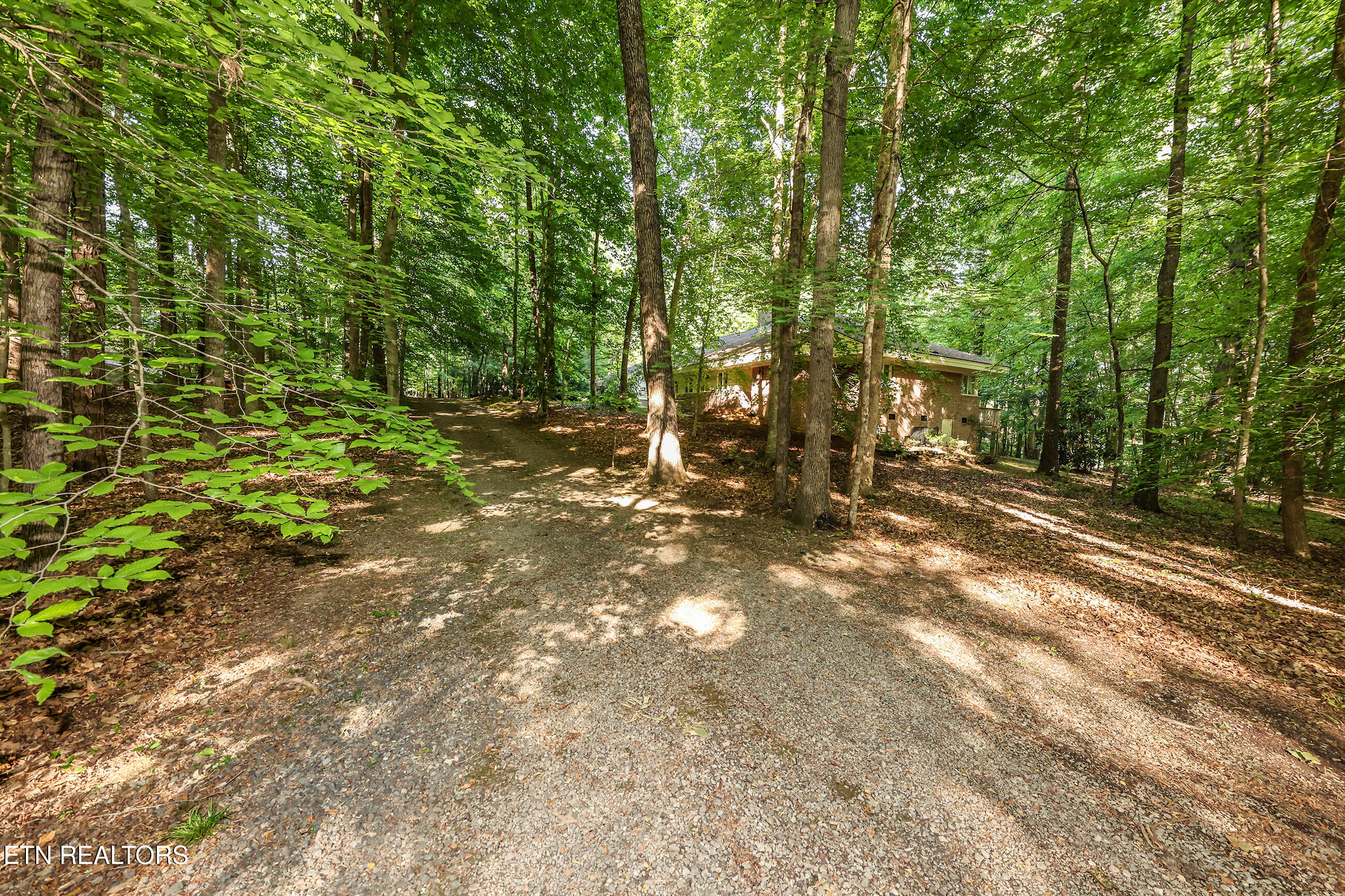 45 Hickory Trail Norris TN 37828