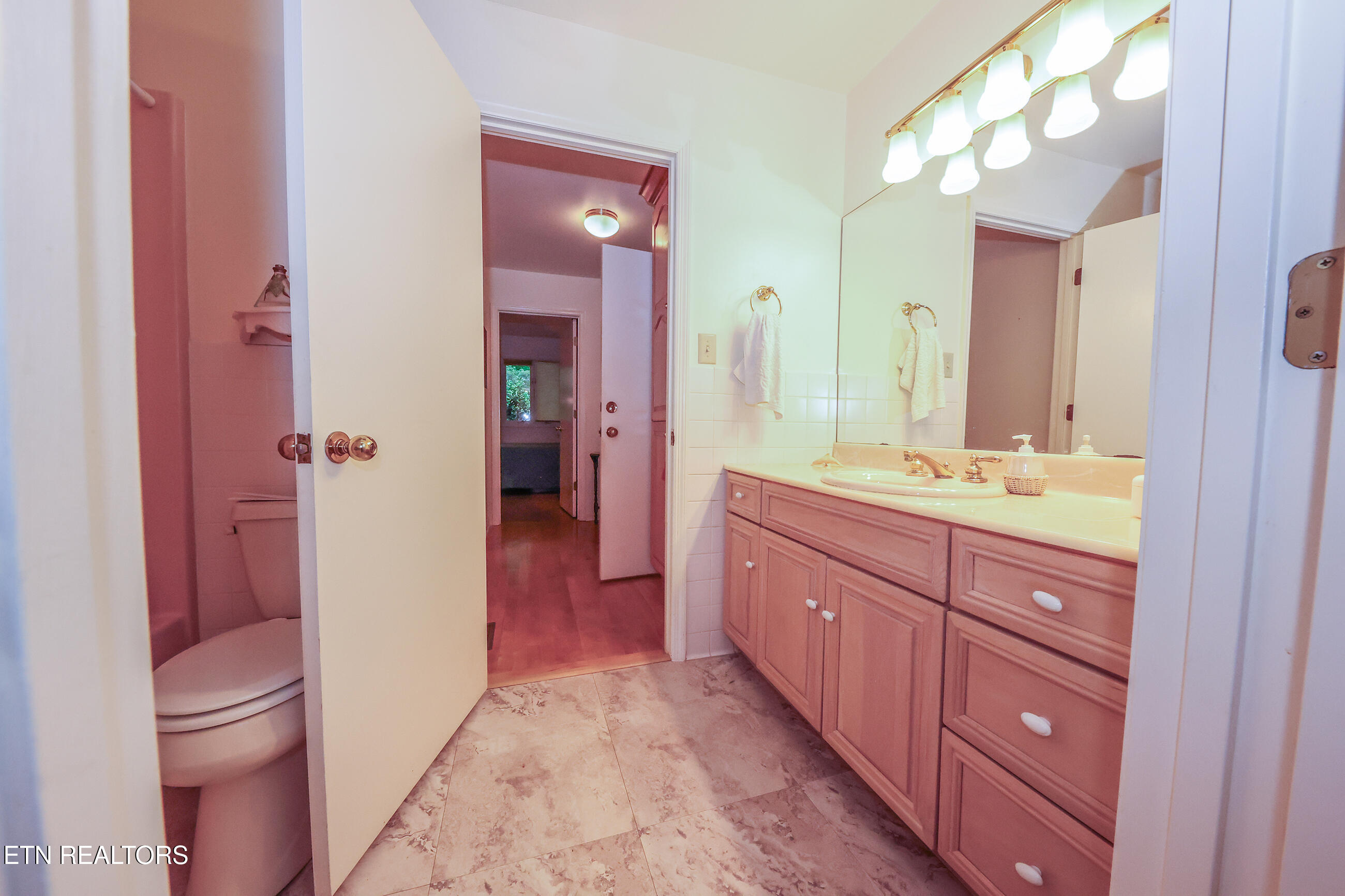 45 Hickory Trail Norris TN 37828