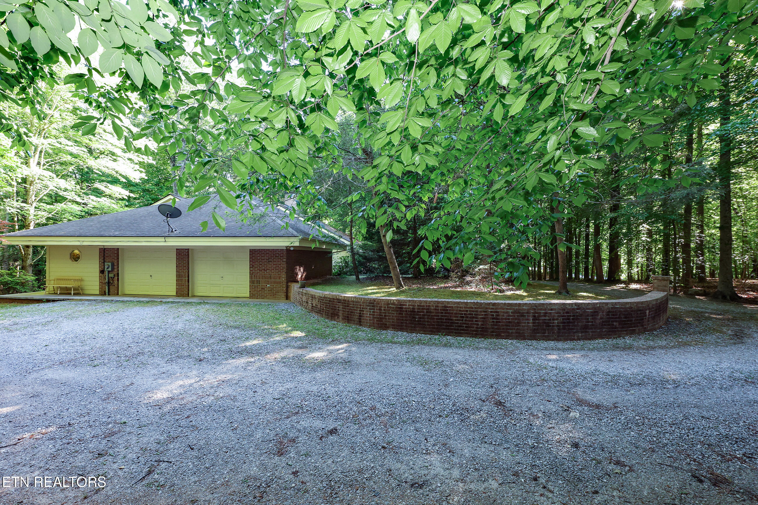 45 Hickory Trail Norris TN 37828