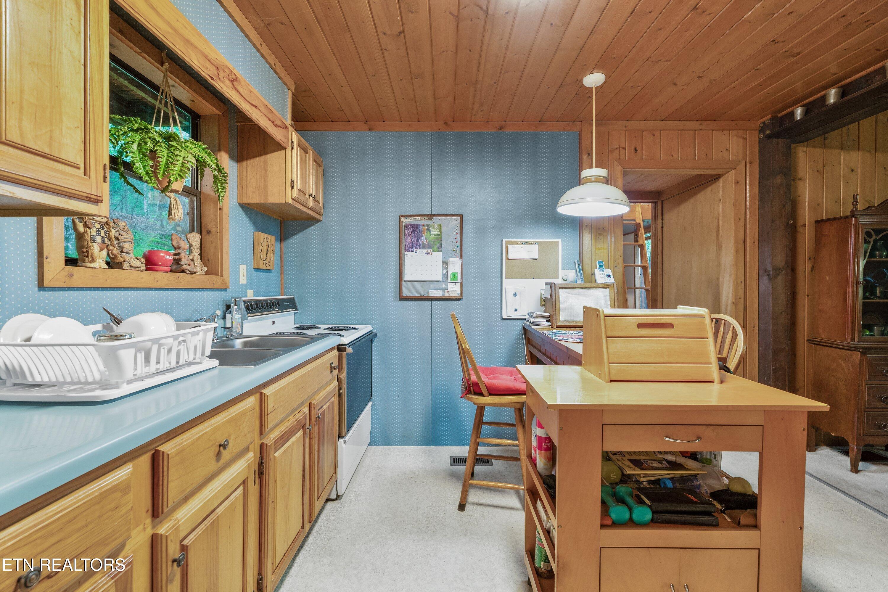 2537 Waldens Creek Road Sevierville TN 37862