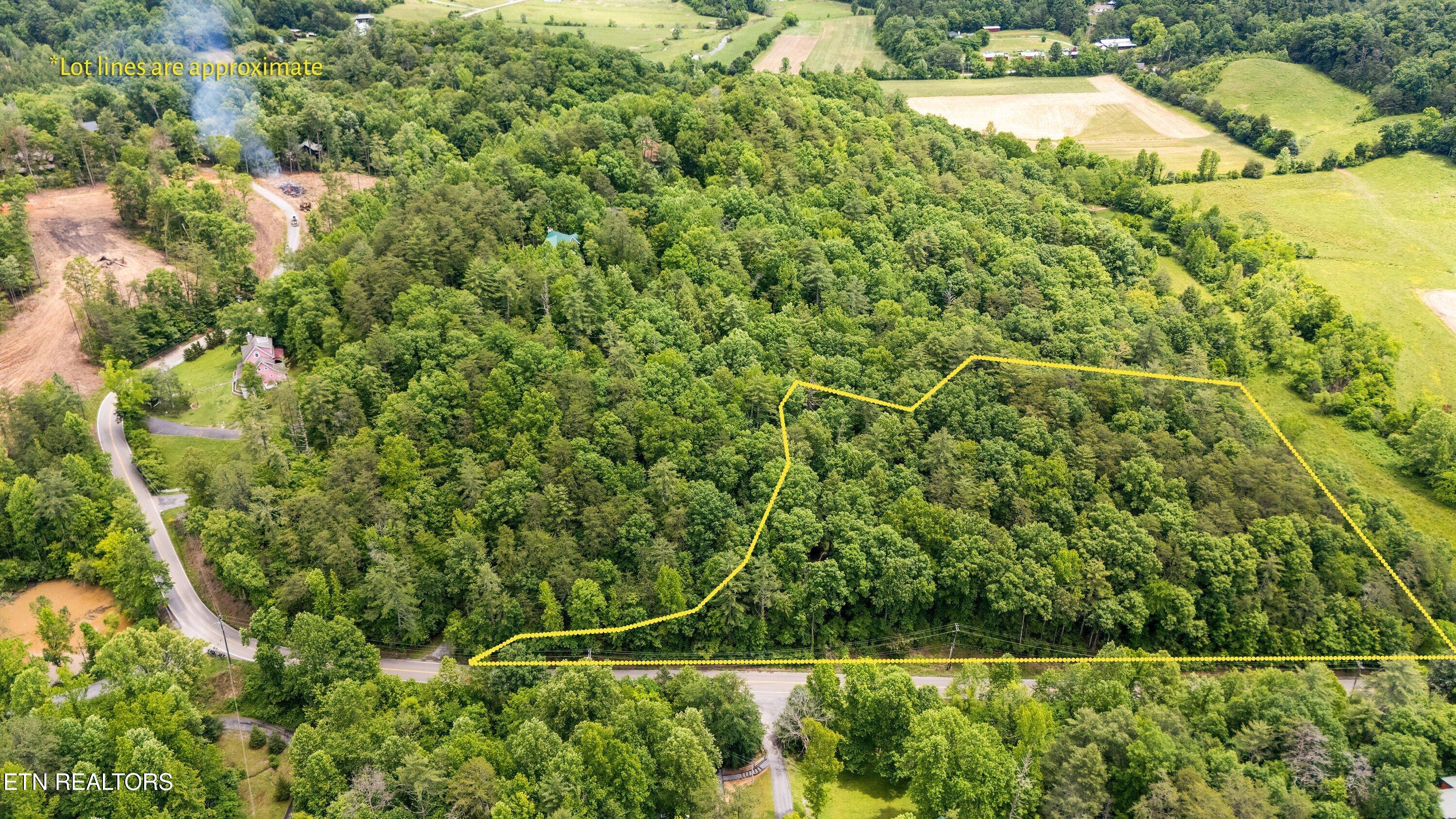 2537 Waldens Creek Road Sevierville TN 37862