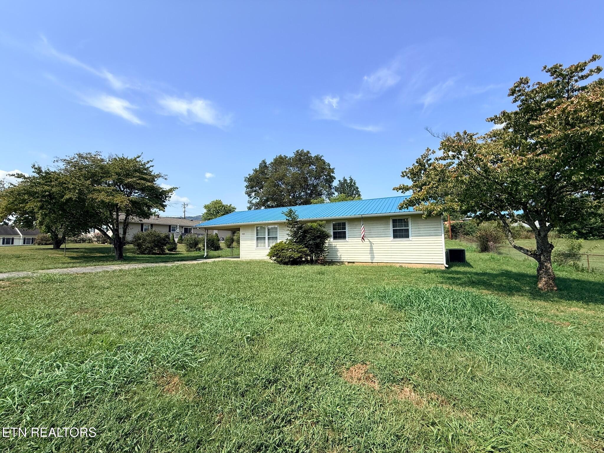 163 Sun Lane Lafollette TN 37766