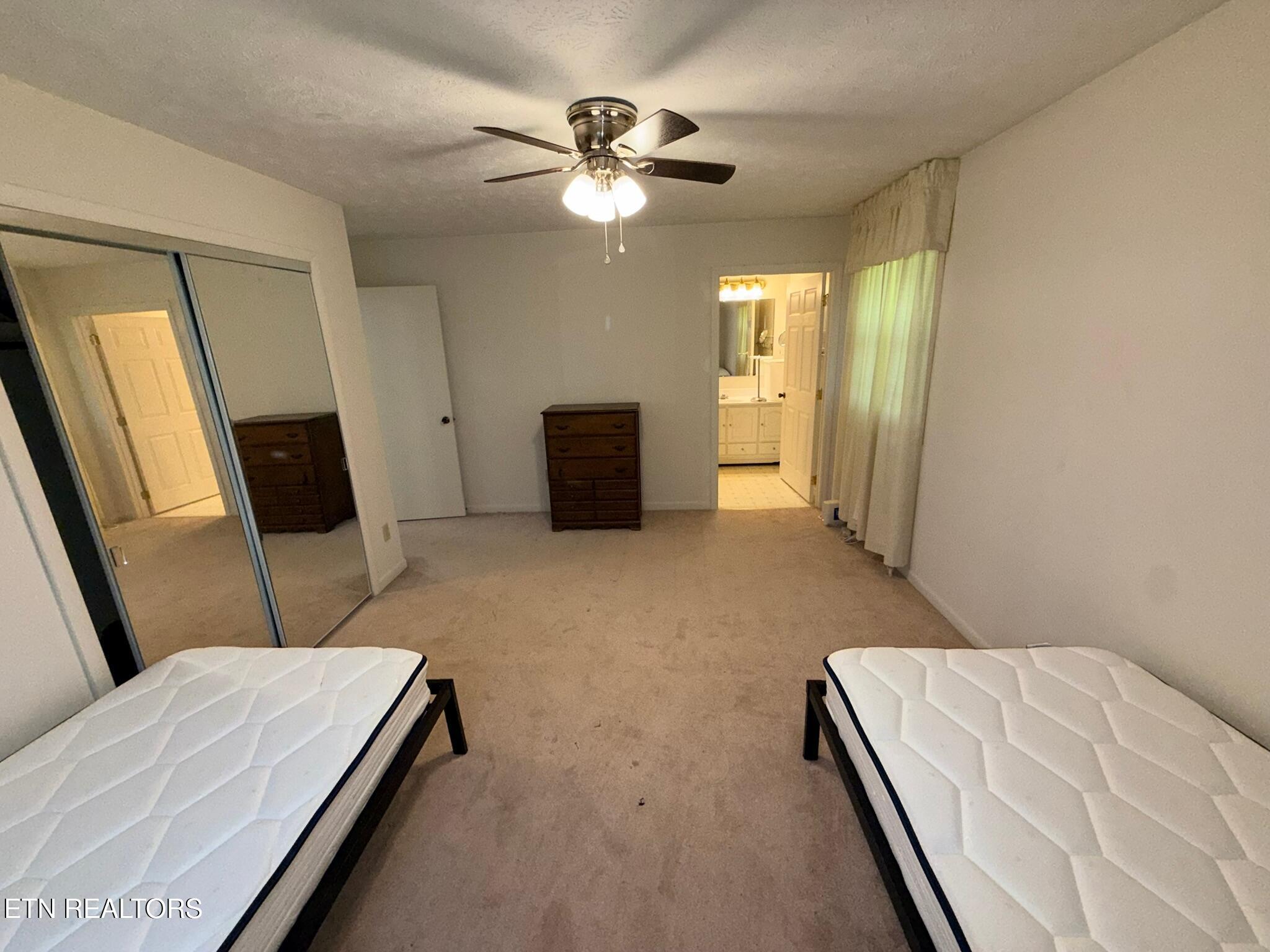 163 Sun Lane Lafollette TN 37766