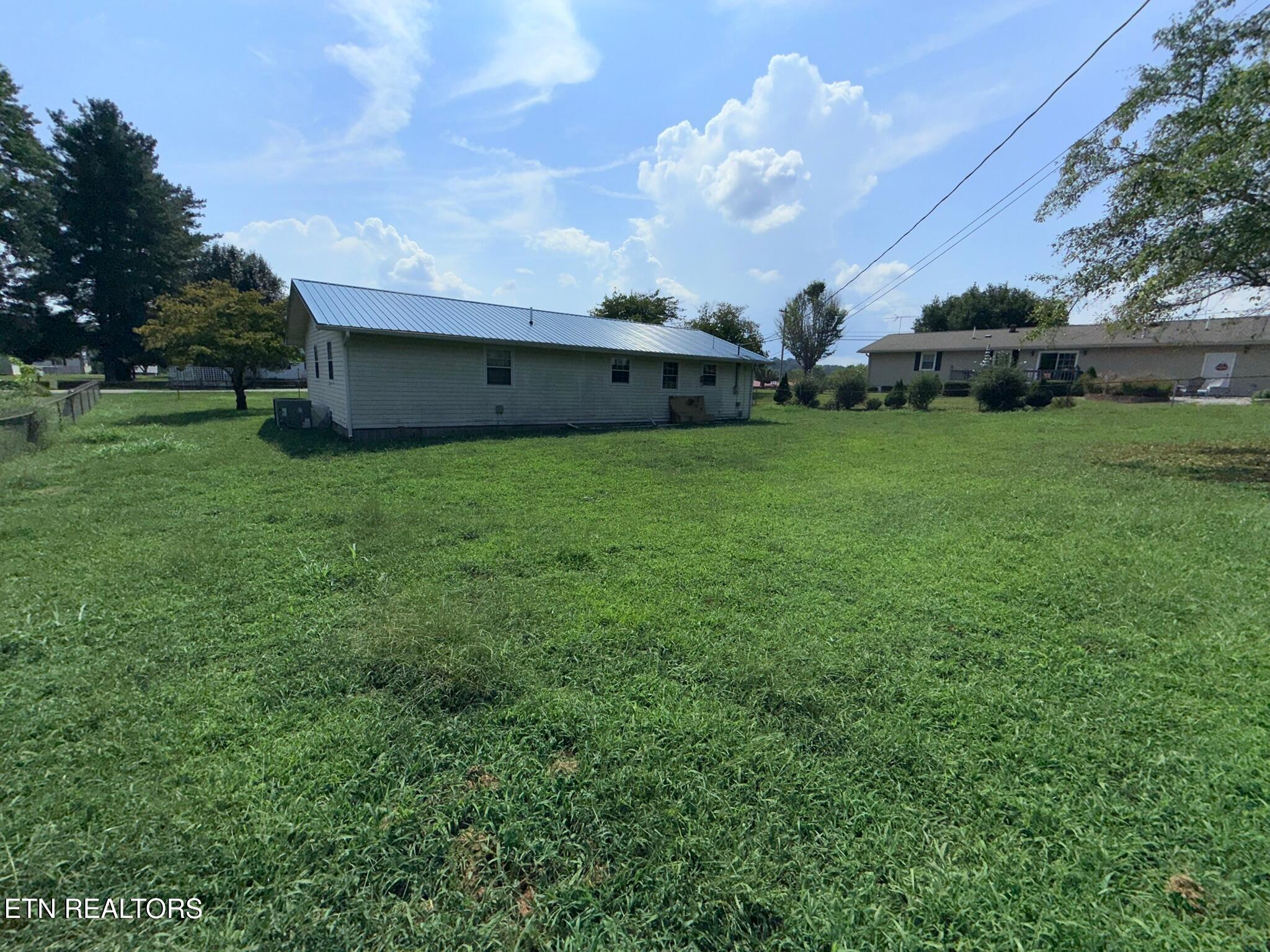 163 Sun Lane Lafollette TN 37766